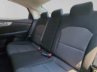 2023 Kia Forte 2.0 LX Mt