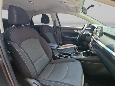 2023 Kia Forte 2.0 LX Mt