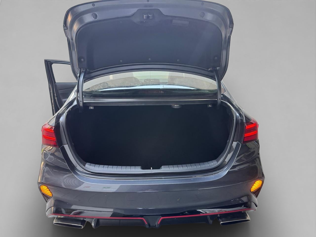 2023 Kia Forte 1.6 GT Sedan At