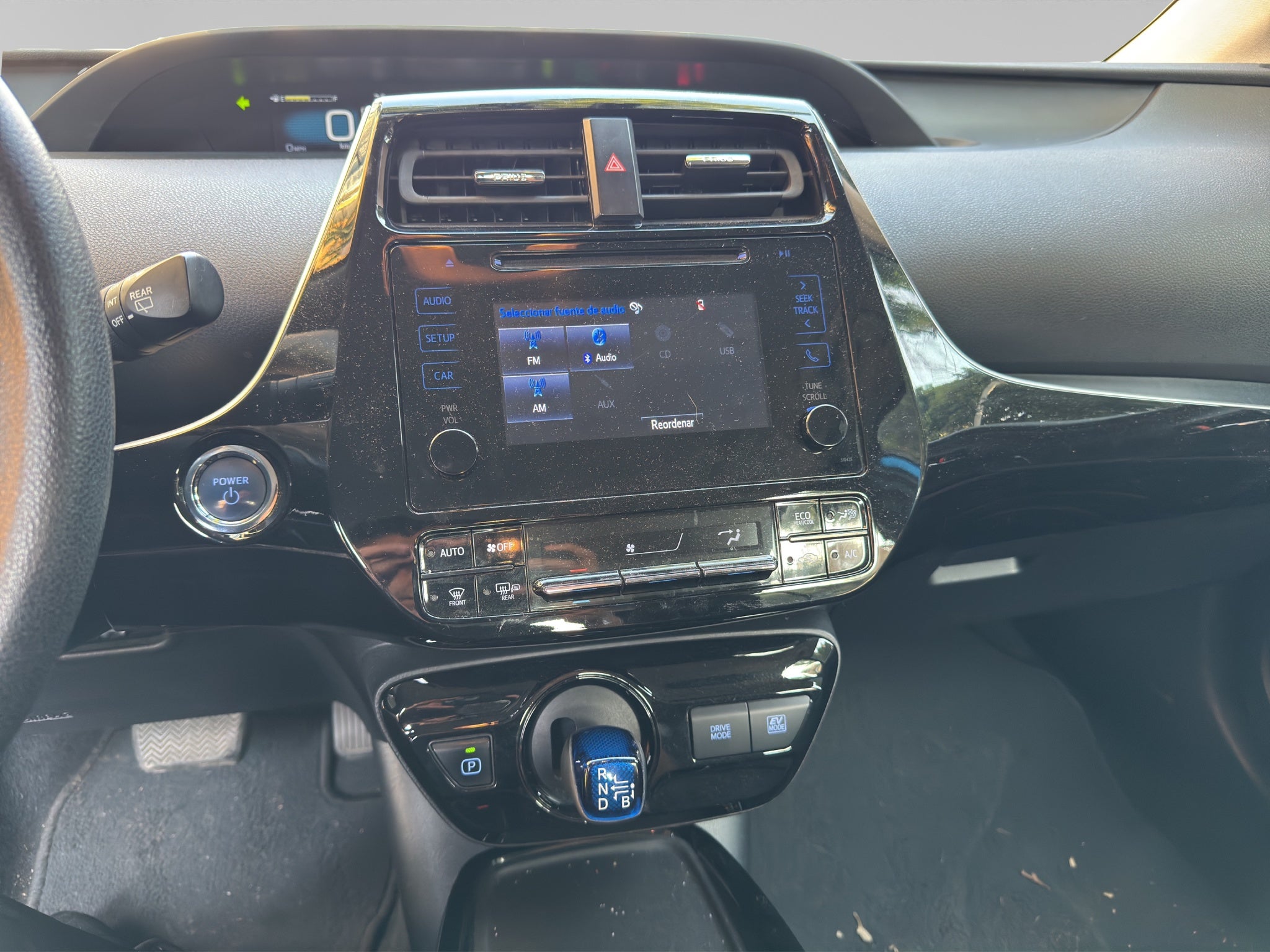 2019 Toyota Prius 1.8 Base Hibrido Cvt