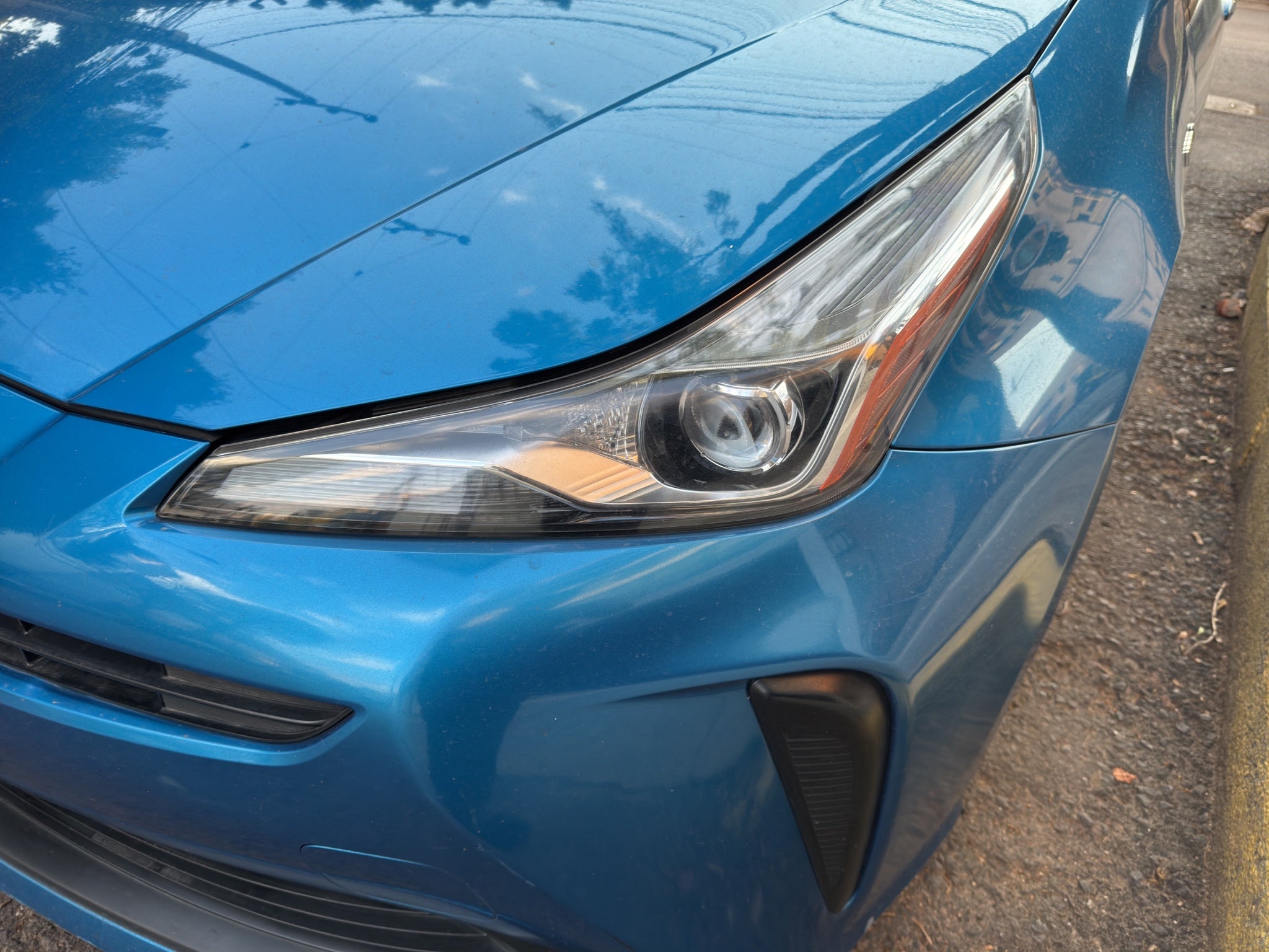 2019 Toyota Prius 1.8 Base Hibrido Cvt