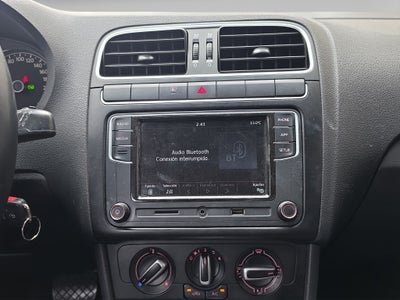 2020 Volkswagen Polo 1.6 L4 Design & Sound Mt