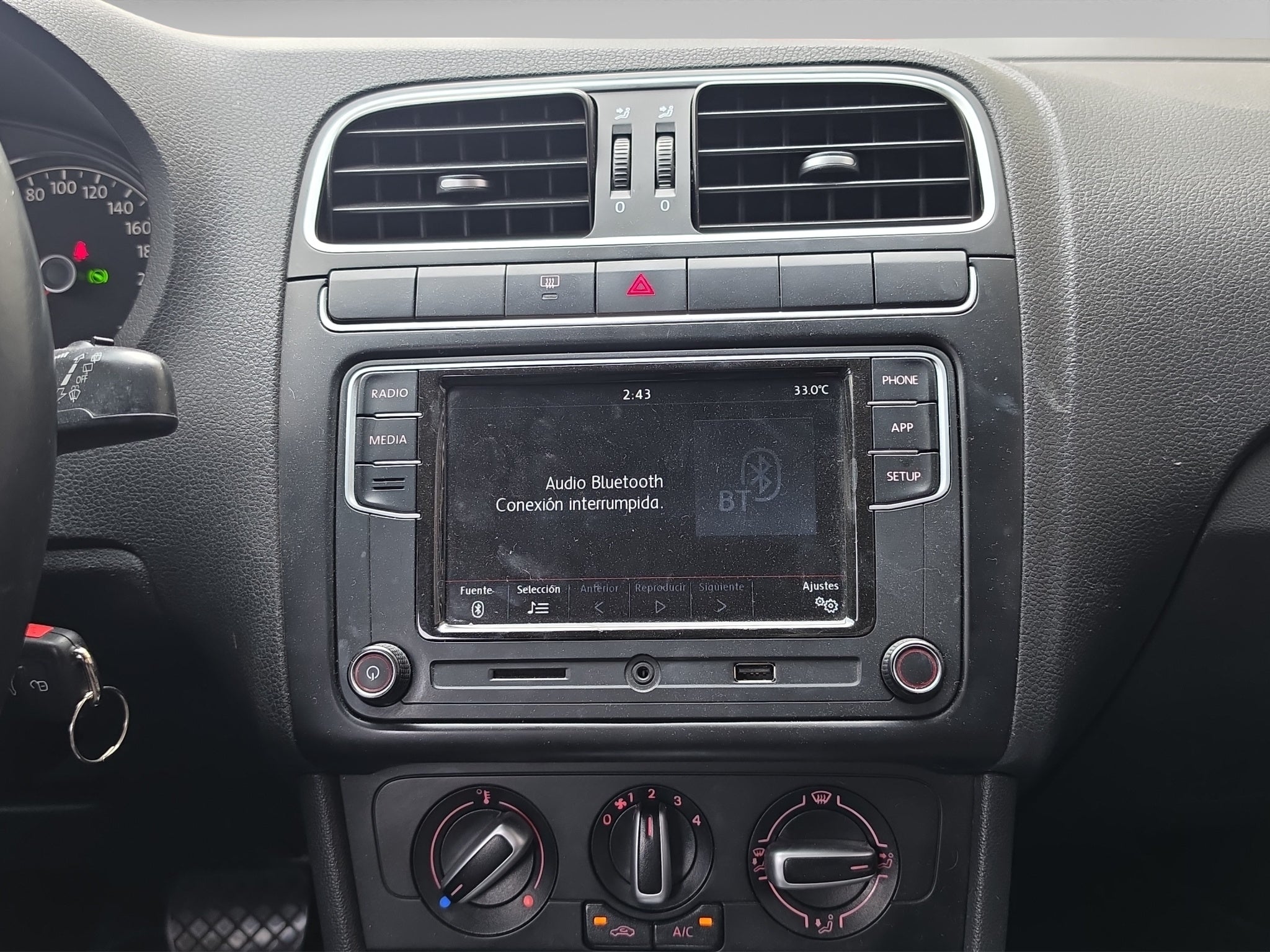 2020 Volkswagen Polo 1.6 L4 Design & Sound Mt