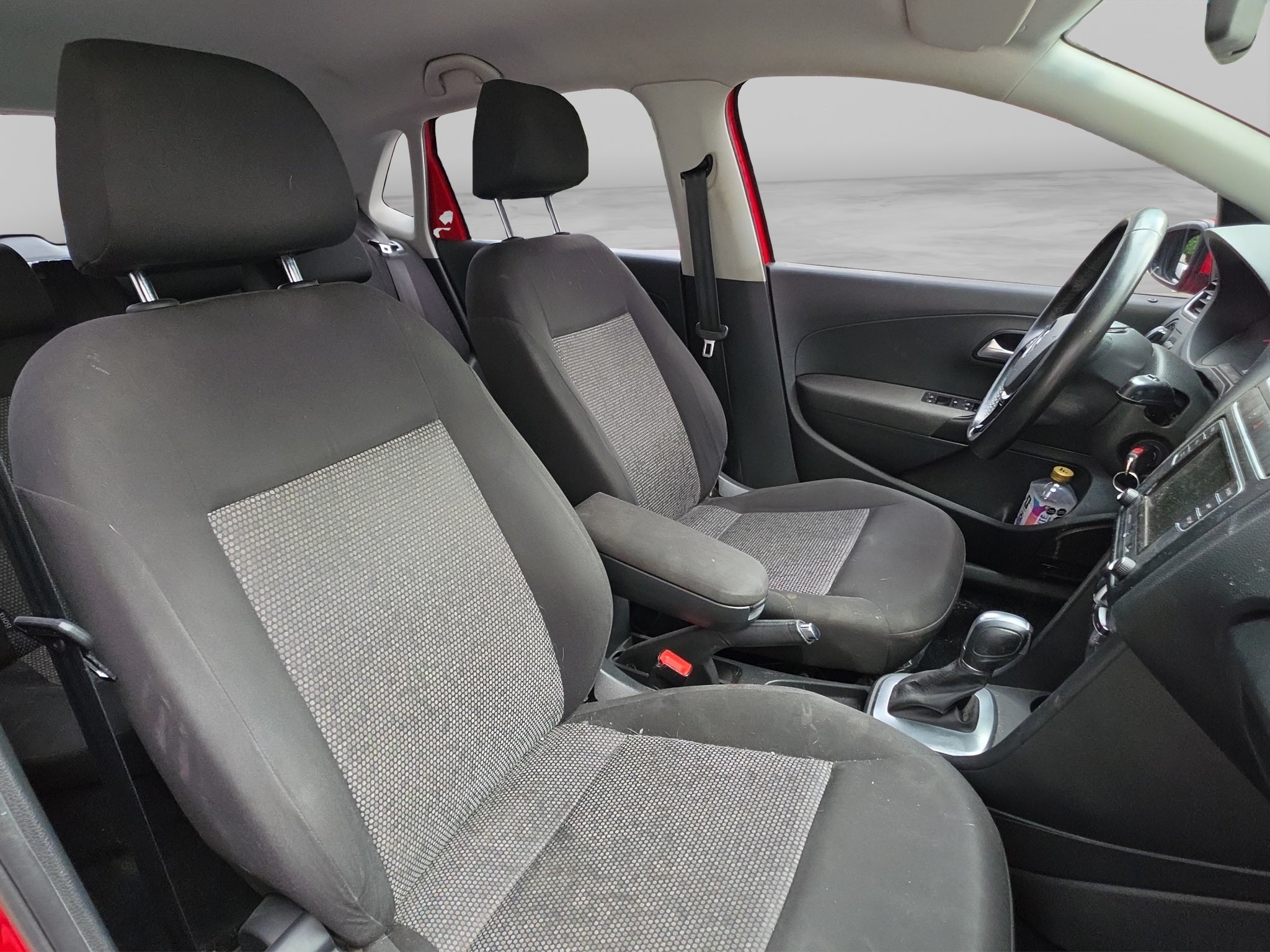 2020 Volkswagen Polo 1.6 L4 Design & Sound Mt