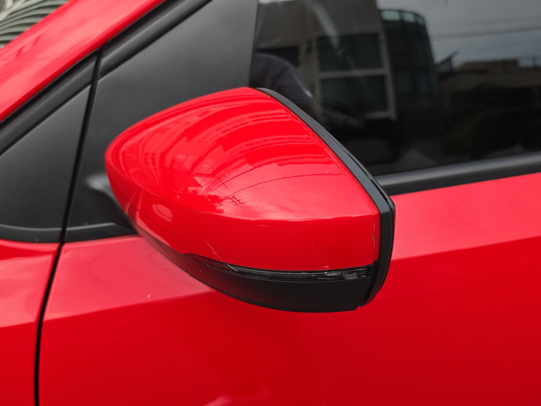2020 Volkswagen Polo 1.6 L4 Design & Sound Mt