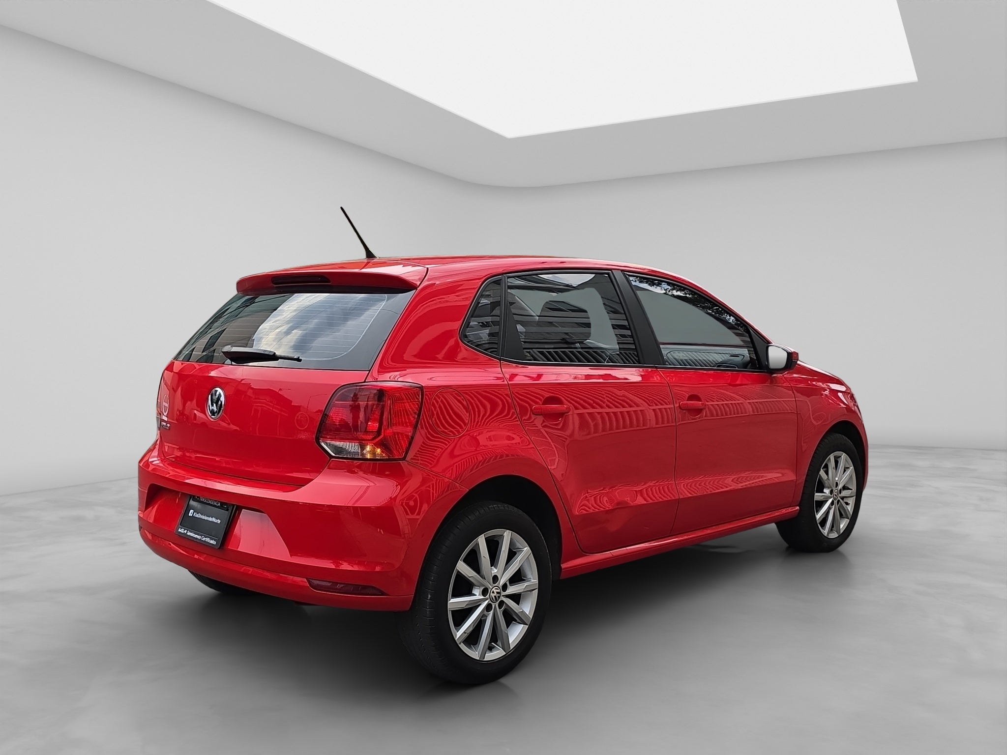 2020 Volkswagen Polo 1.6 L4 Design & Sound Mt