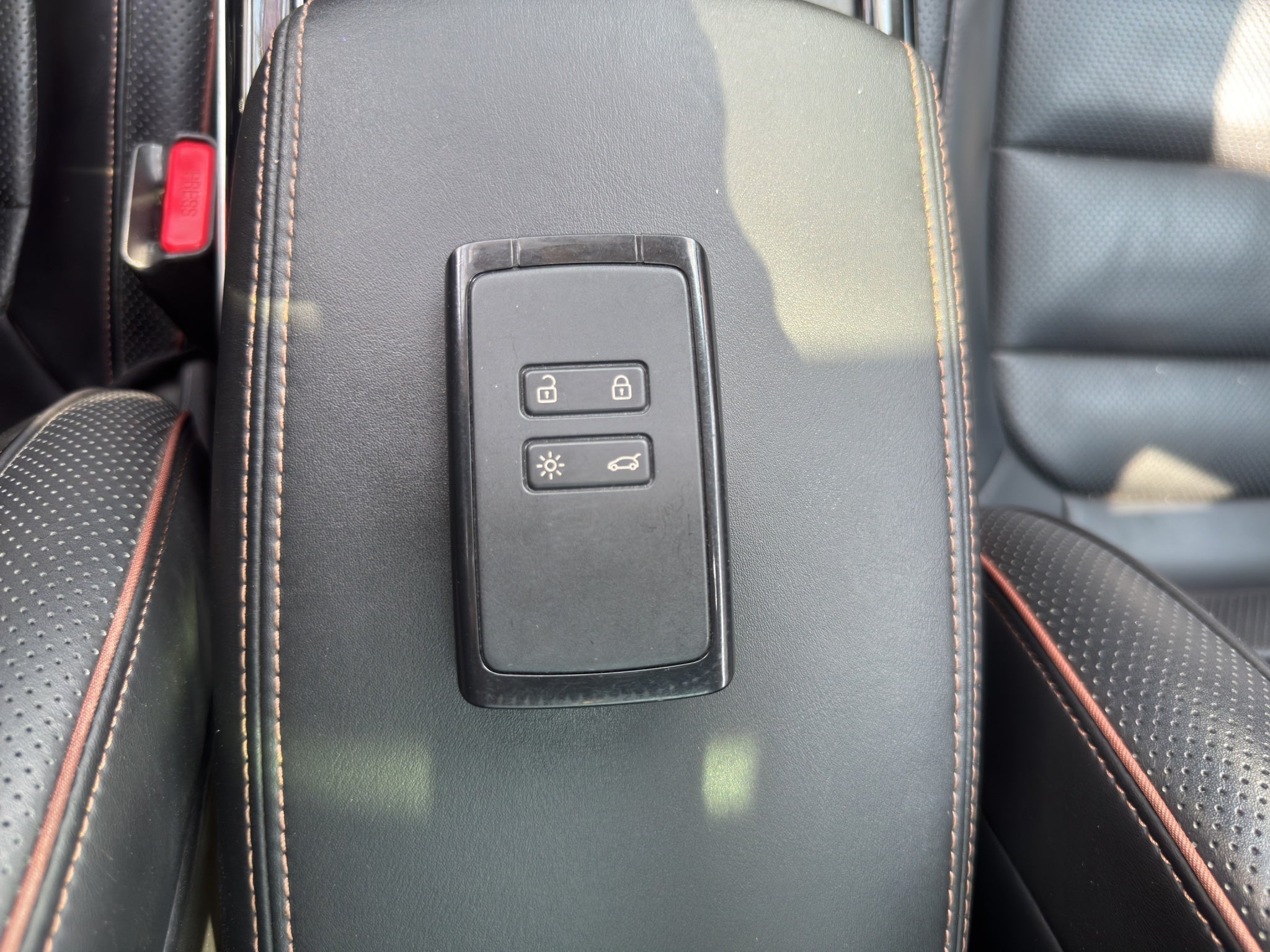 2024 Renault Koleos 2.5 Iconic At