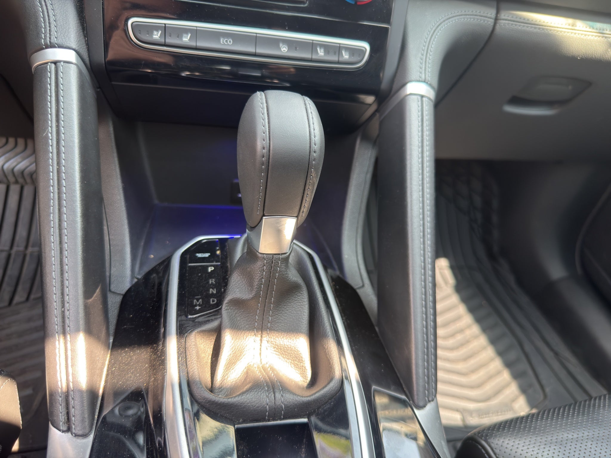 2024 Renault Koleos 2.5 Iconic At