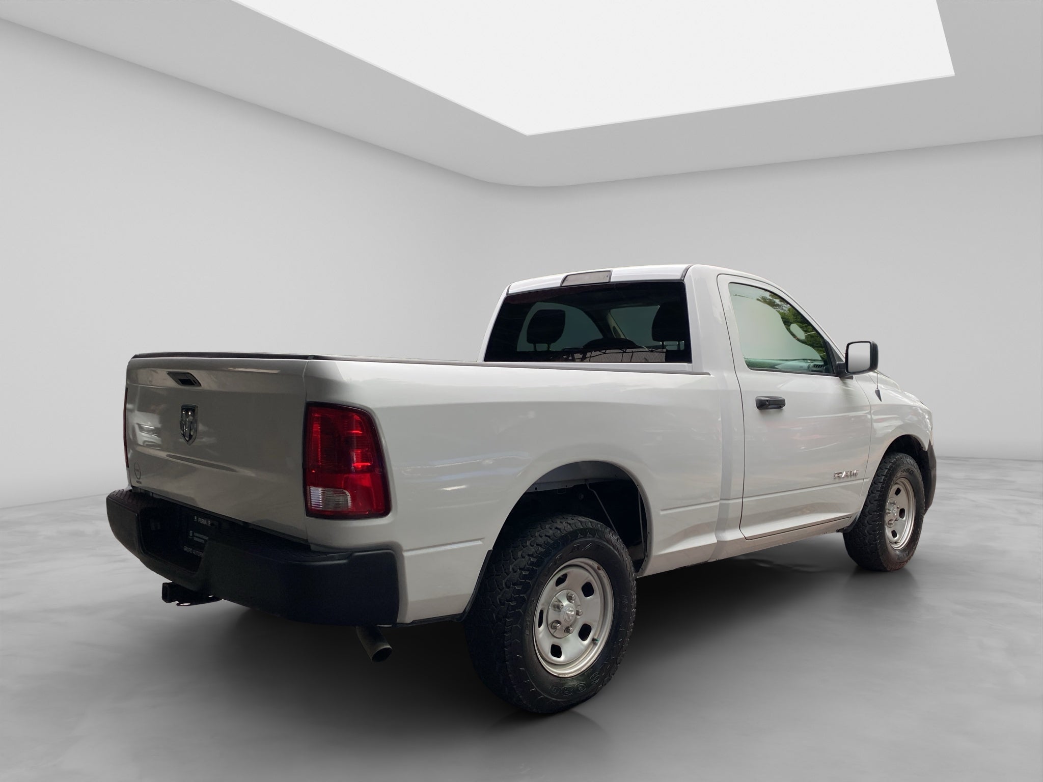 2020 RAM 1500 3.3 V6 XL Cab Regular 4x2 AT