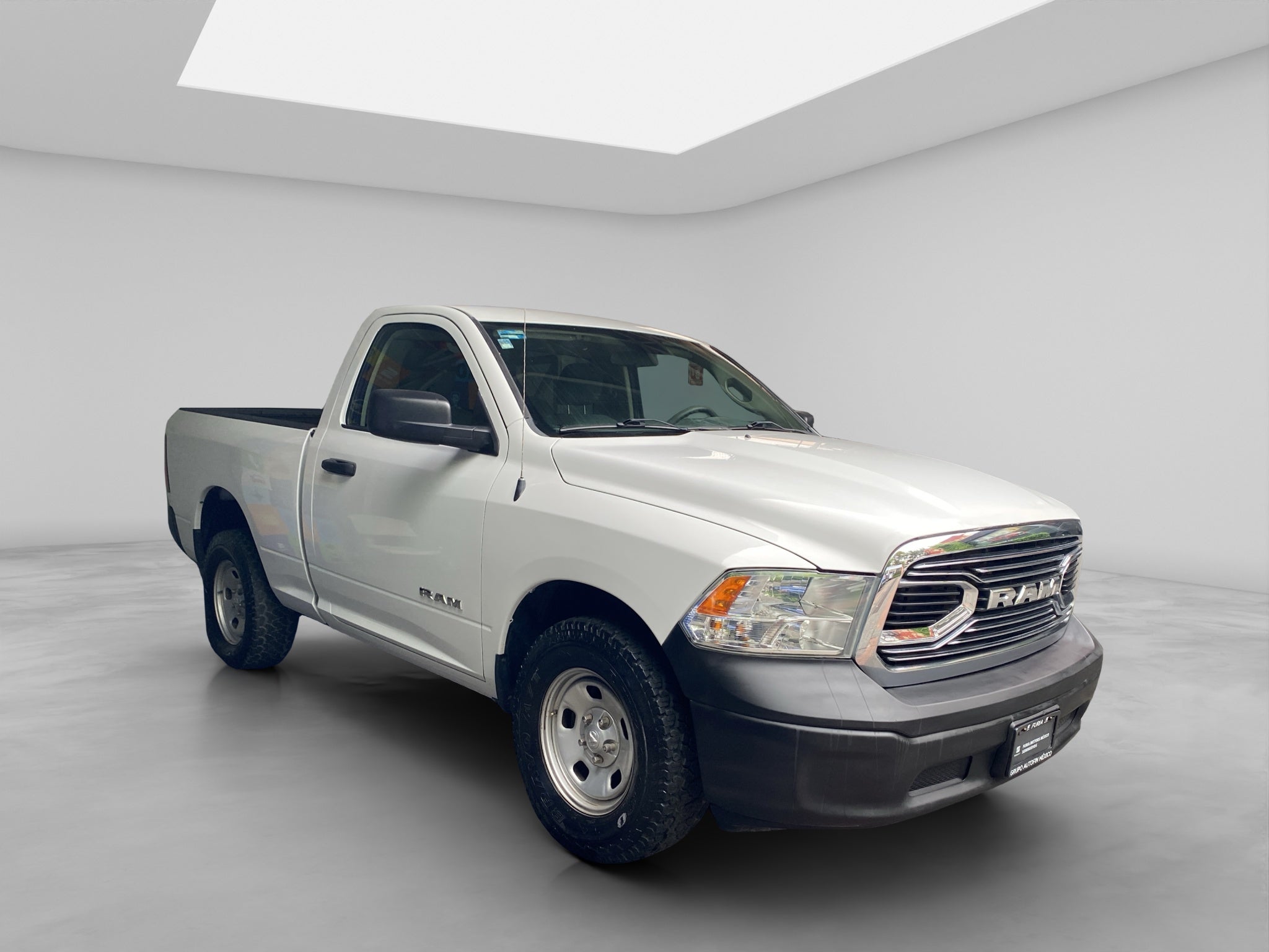 2020 RAM 1500 3.3 V6 XL Cab Regular 4x2 AT