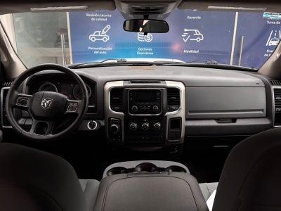 2020 RAM 1500 3.3 V6 XL Crew Cab 4x4 At