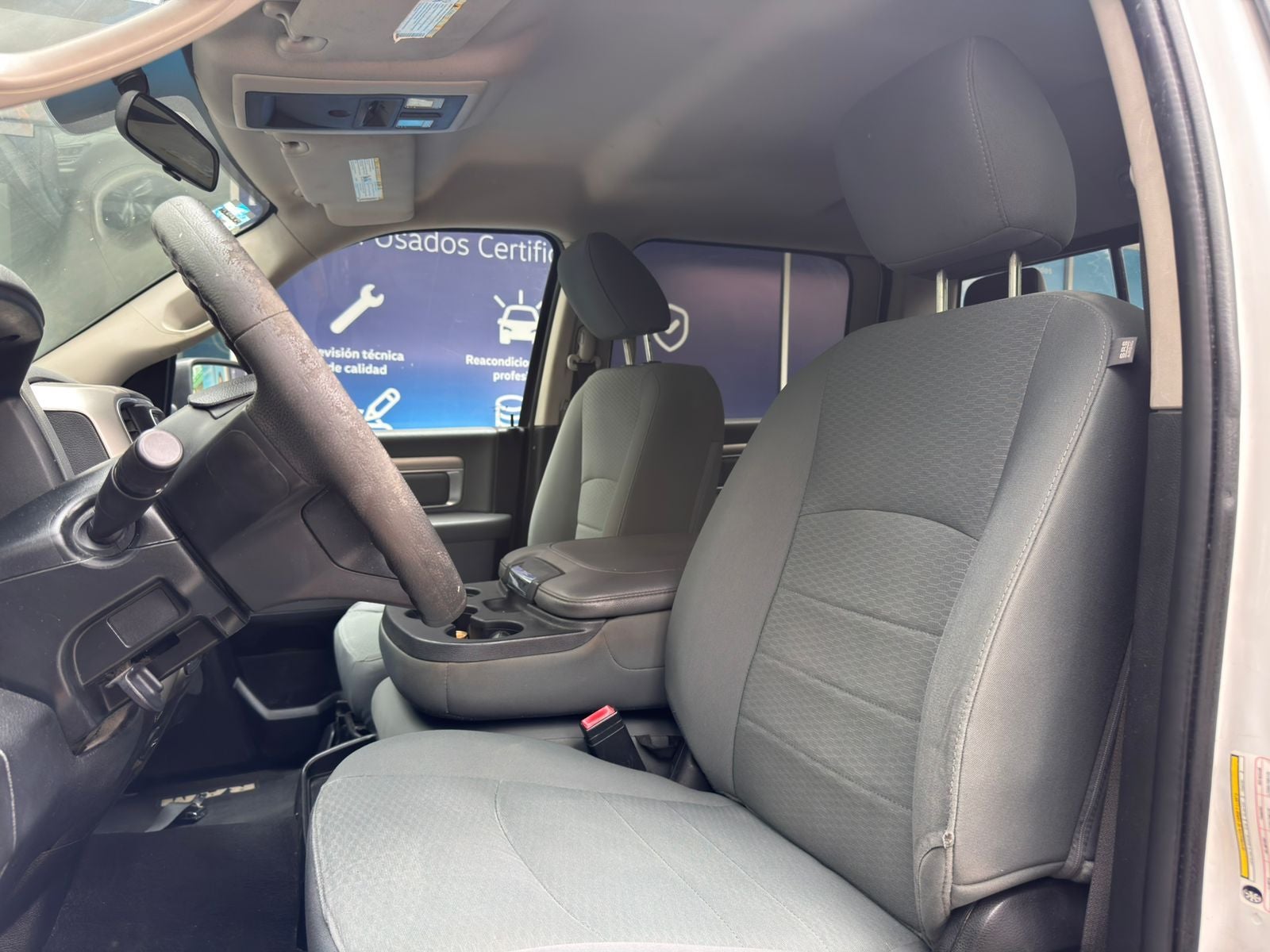 2020 RAM 1500 3.3 V6 XL Crew Cab 4x4 At