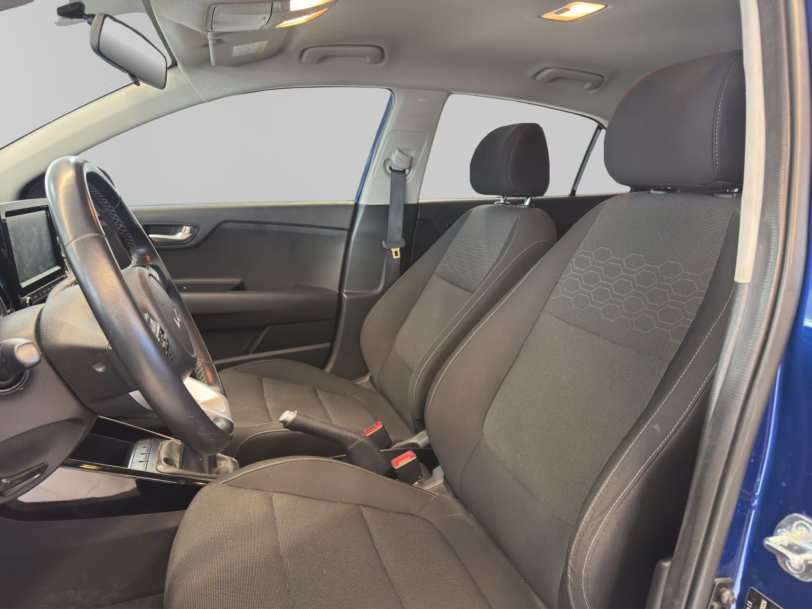 2023 Kia Rio 1.6 Hb LX Mt