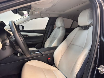 2025 Mazda Mazda 3 2.5 Signature Sedan At