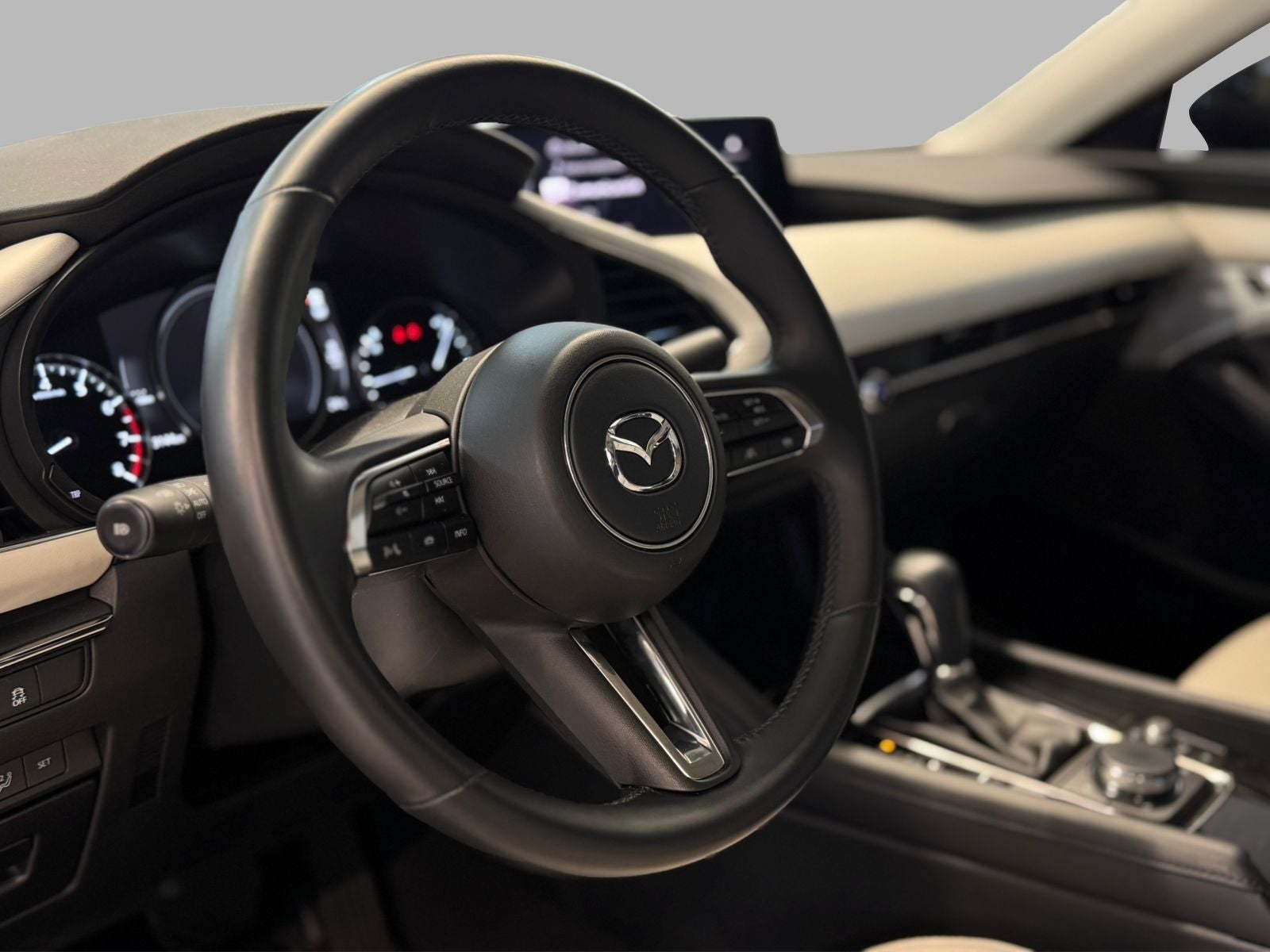 2025 Mazda Mazda 3 2.5 Signature Sedan At