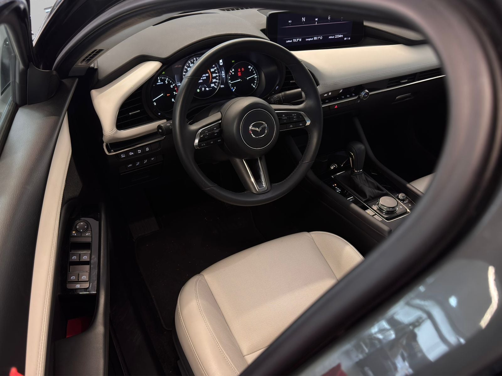 2025 Mazda Mazda 3 2.5 Signature Sedan At