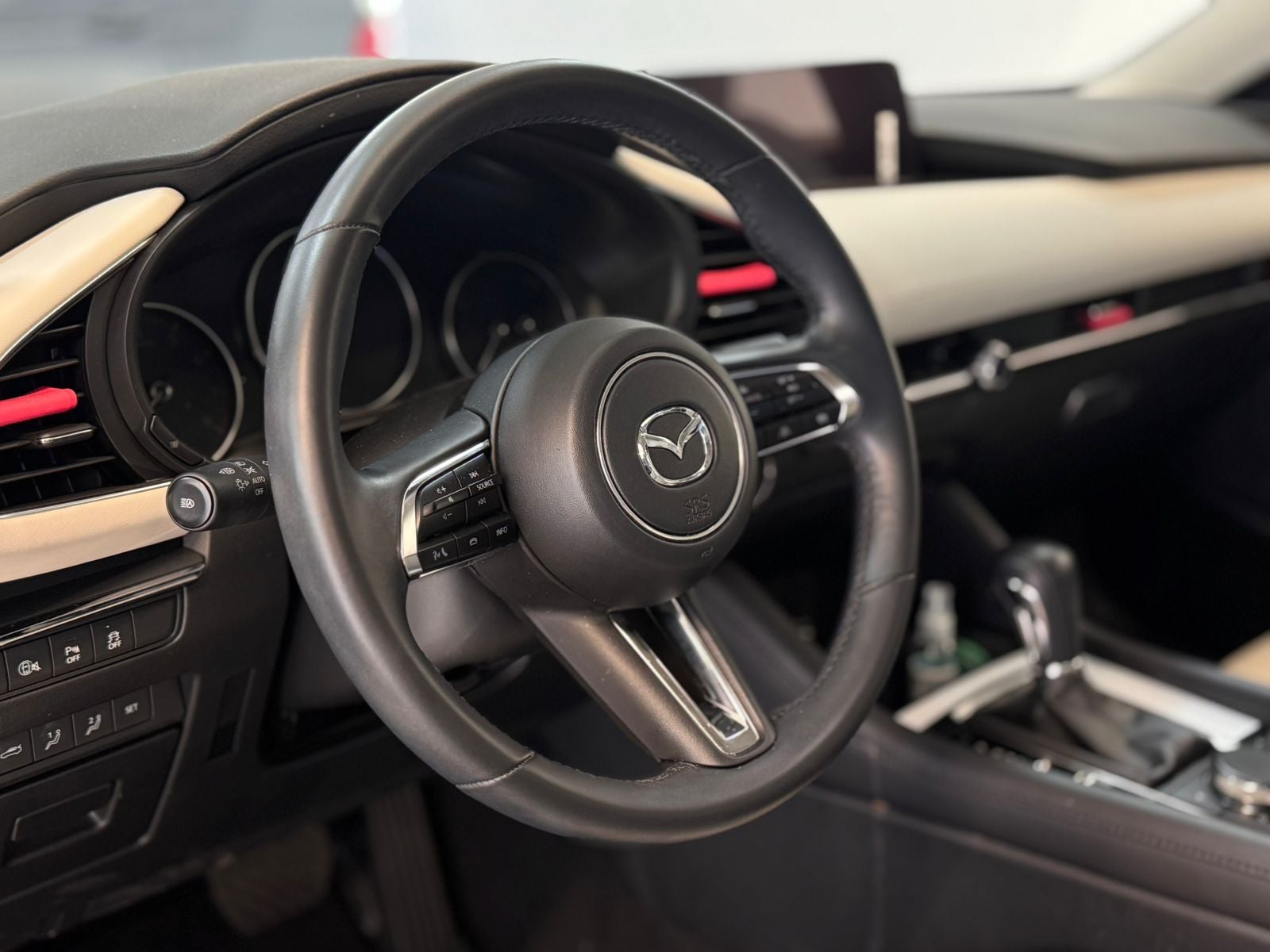 2025 Mazda Mazda 3 2.5 Signature Sedan At