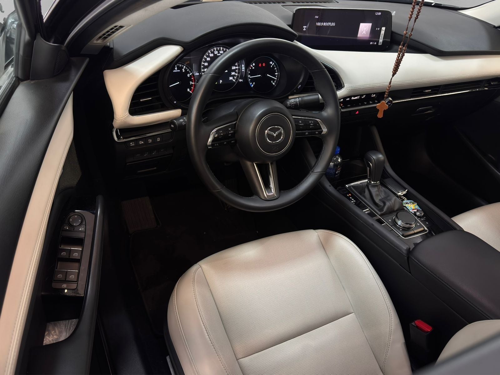 2025 Mazda Mazda 3 2.5 Signature Sedan At