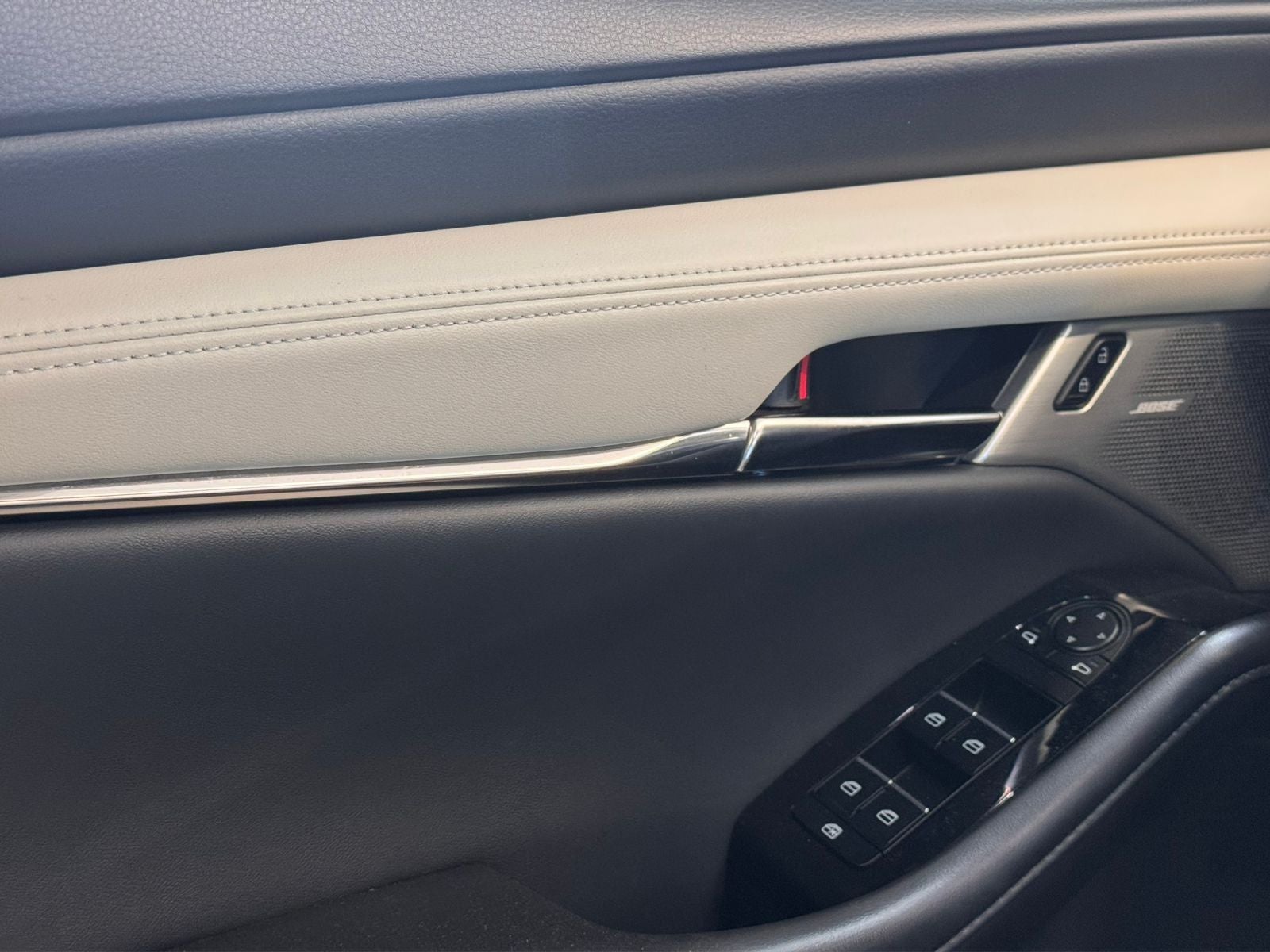 2025 Mazda Mazda 3 2.5 Signature Sedan At