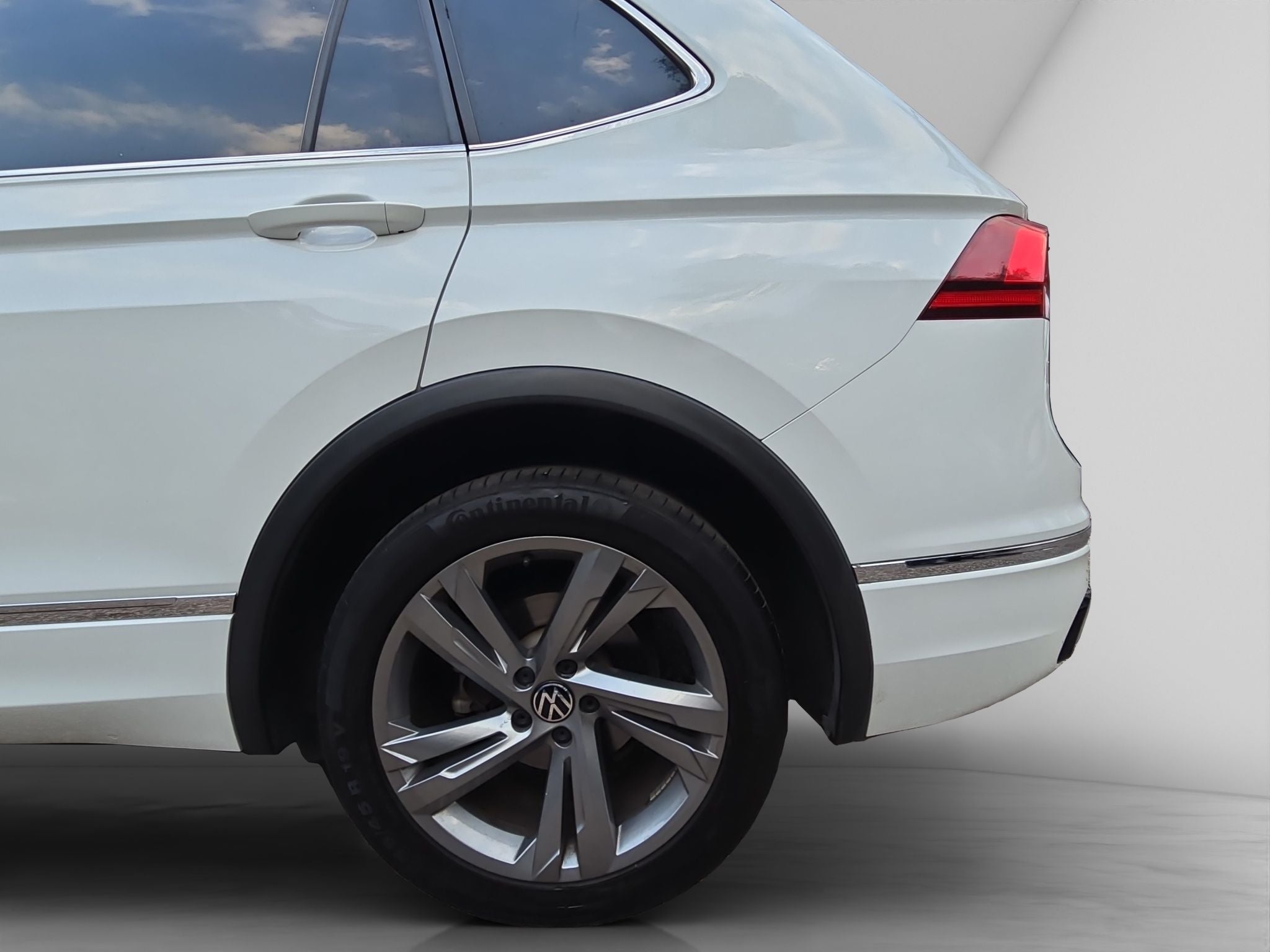 2024 Volkswagen Tiguan 1.4 R-Line At