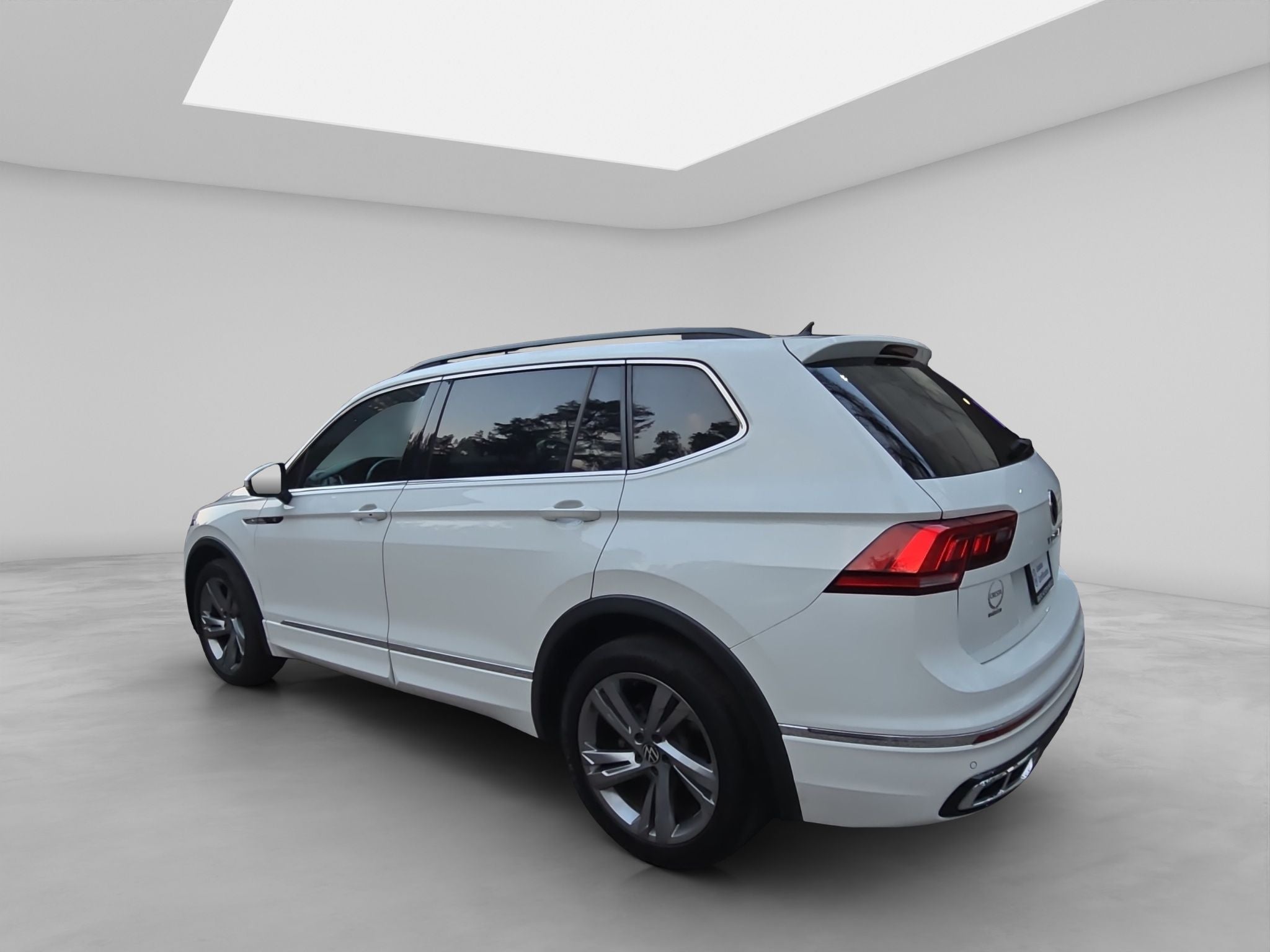 2024 Volkswagen Tiguan 1.4 R-Line At