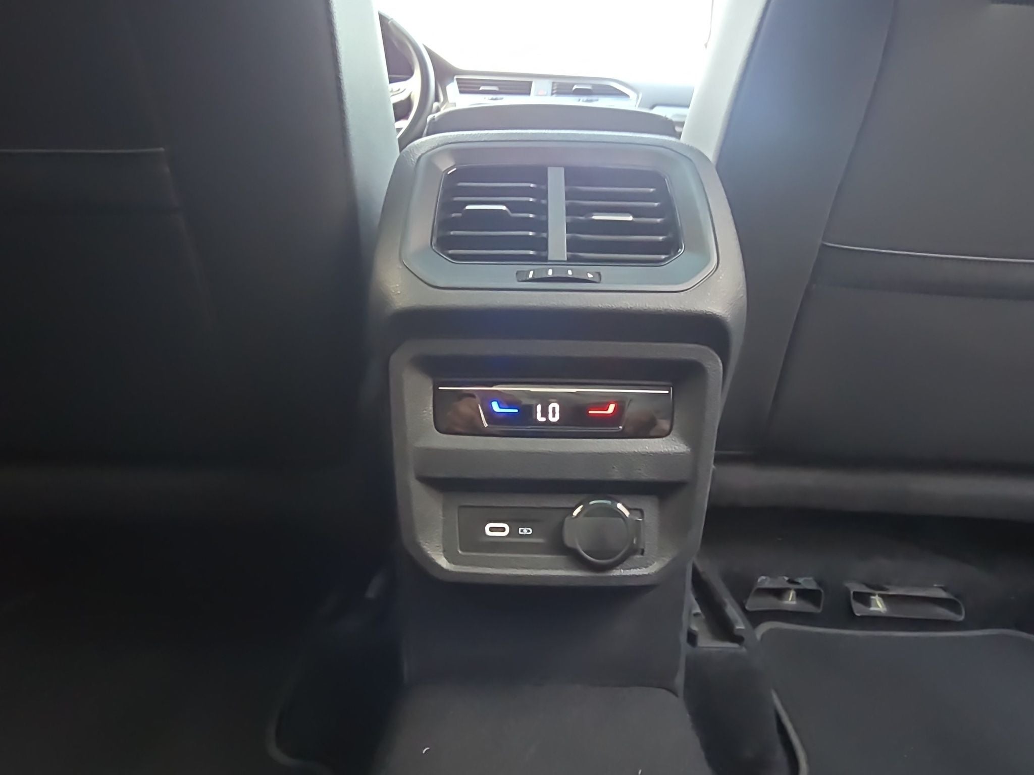 2024 Volkswagen Tiguan 1.4 R-Line At
