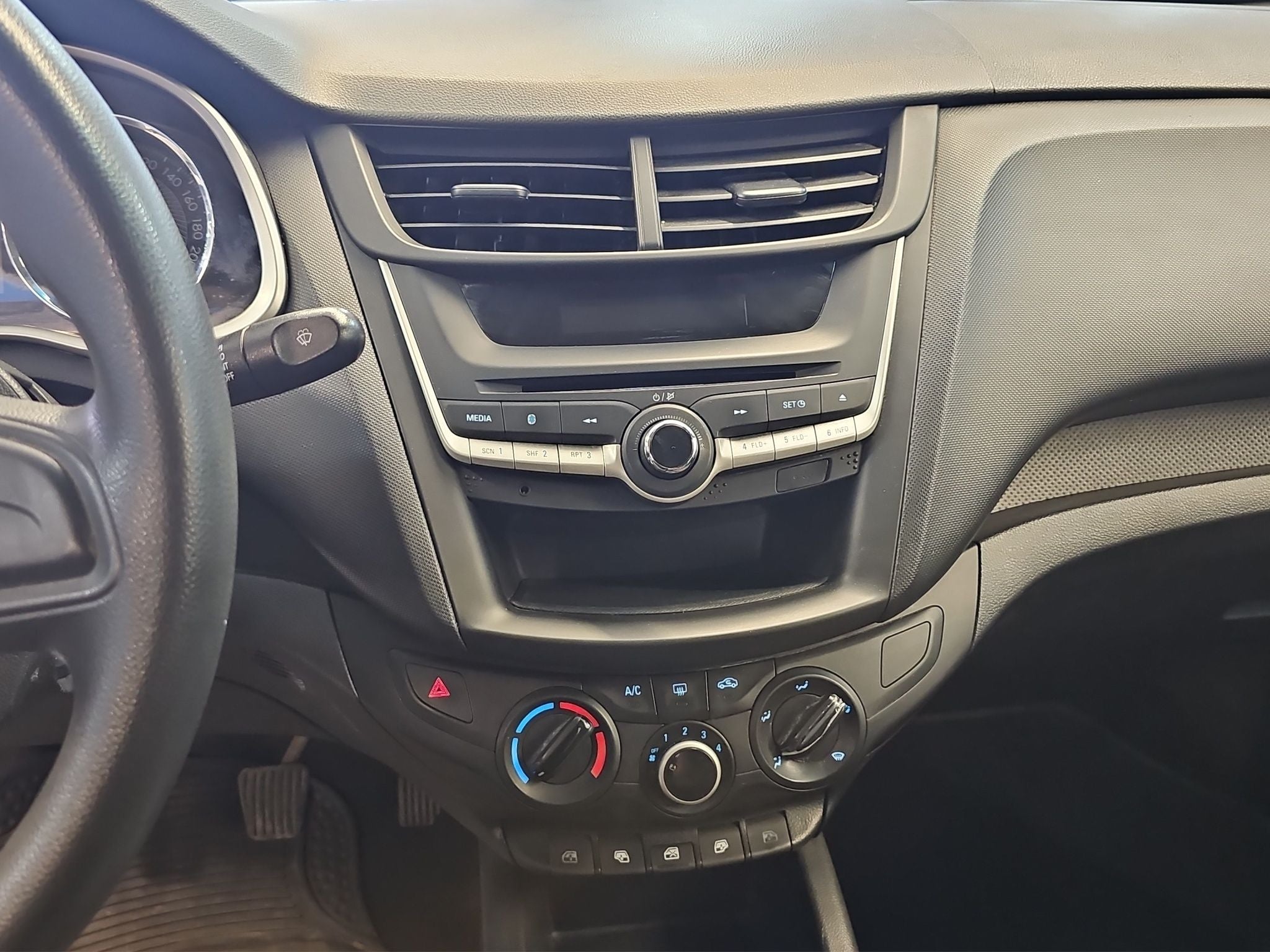 2020 Chevrolet Aveo 1.5 Ls Mt