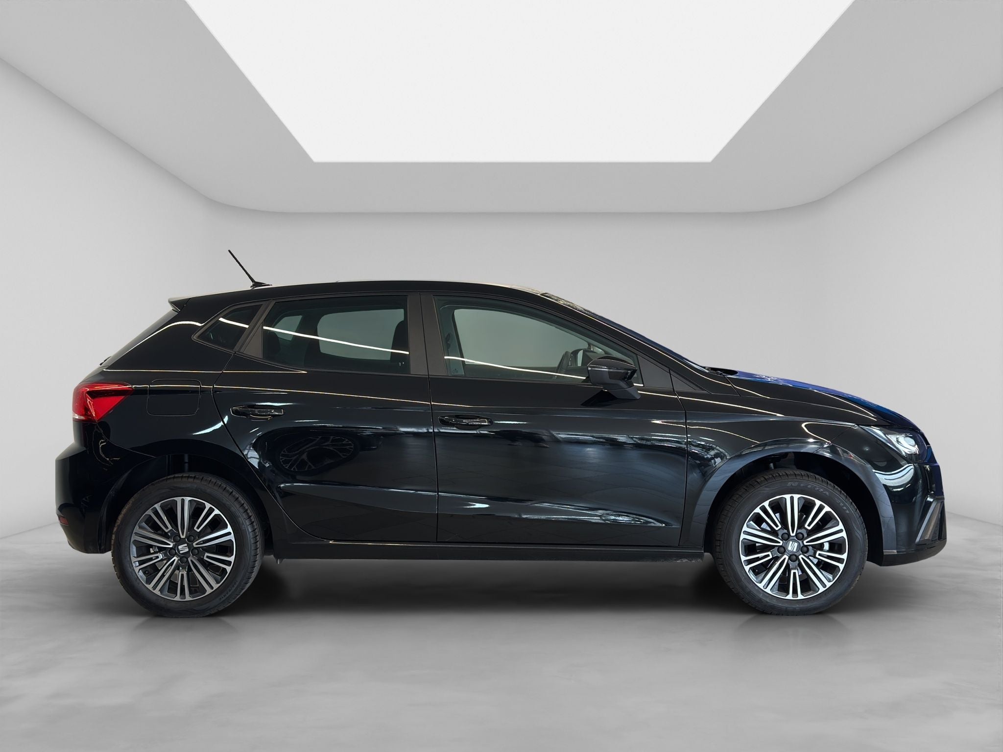 2025 Seat Ibiza STYLE 1.6L 110 HP TIPTRONIC 6VEL