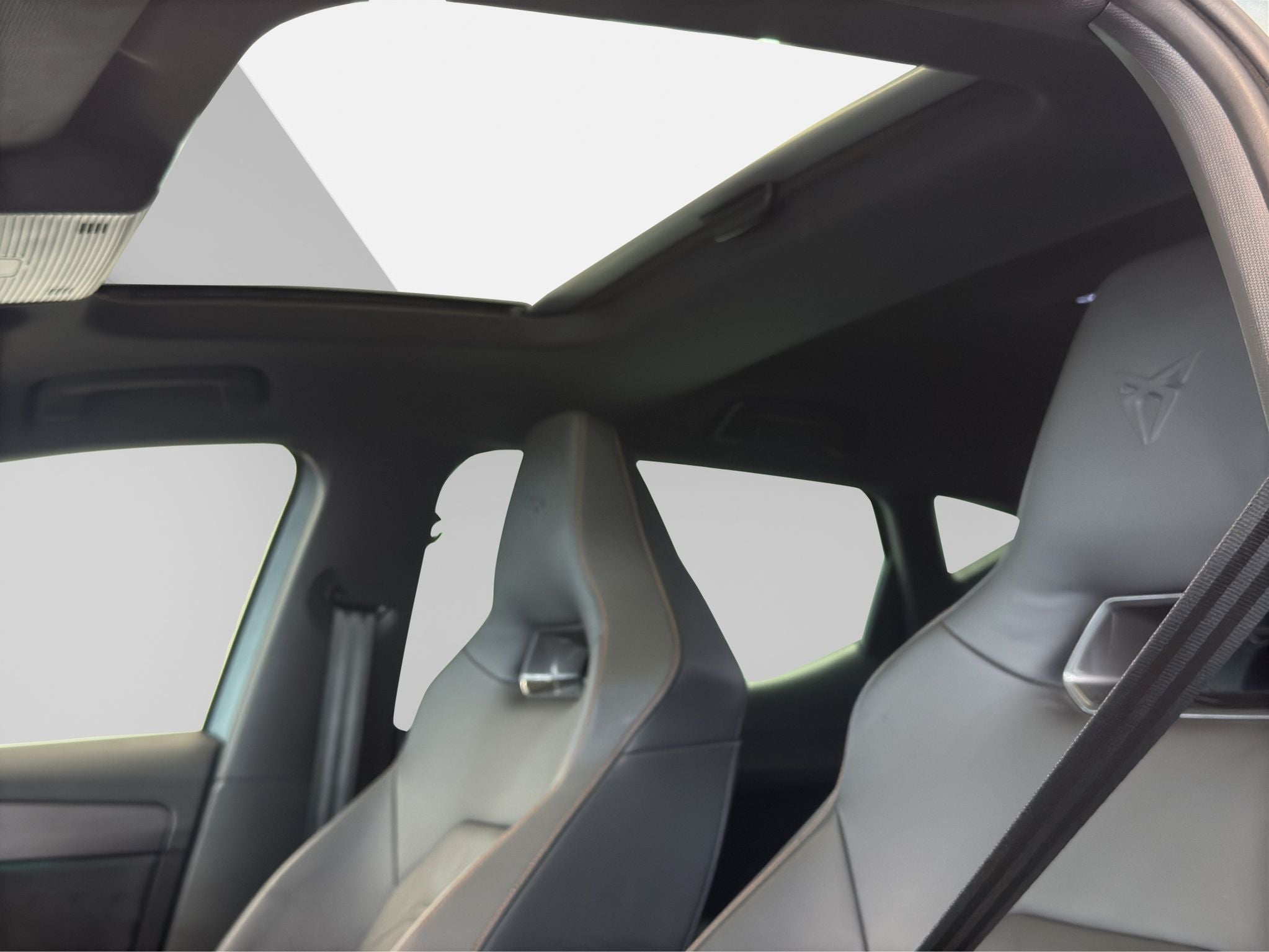 2025 Cupra Leon 2.0 300 At