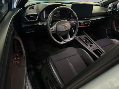 2025 Cupra Leon 2.0 300 At