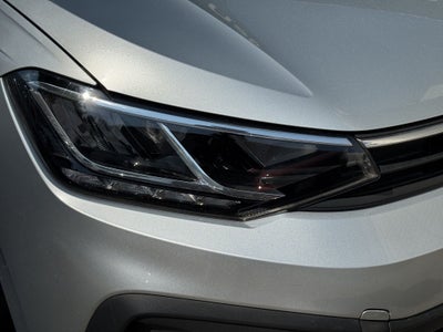 2022 Volkswagen Virtus 1.6 L4 At