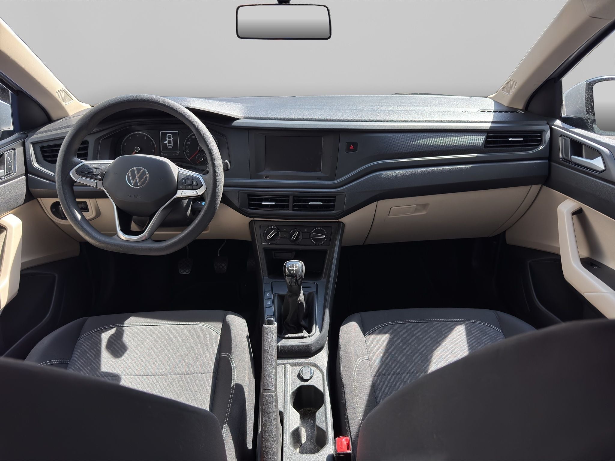 2022 Volkswagen Virtus 1.6 L4 At