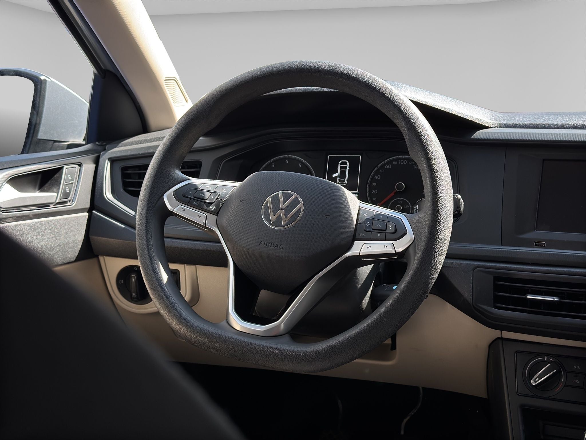 2022 Volkswagen Virtus 1.6 L4 At