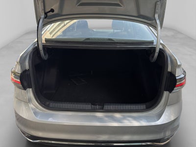 2022 Volkswagen Virtus 1.6 L4 At