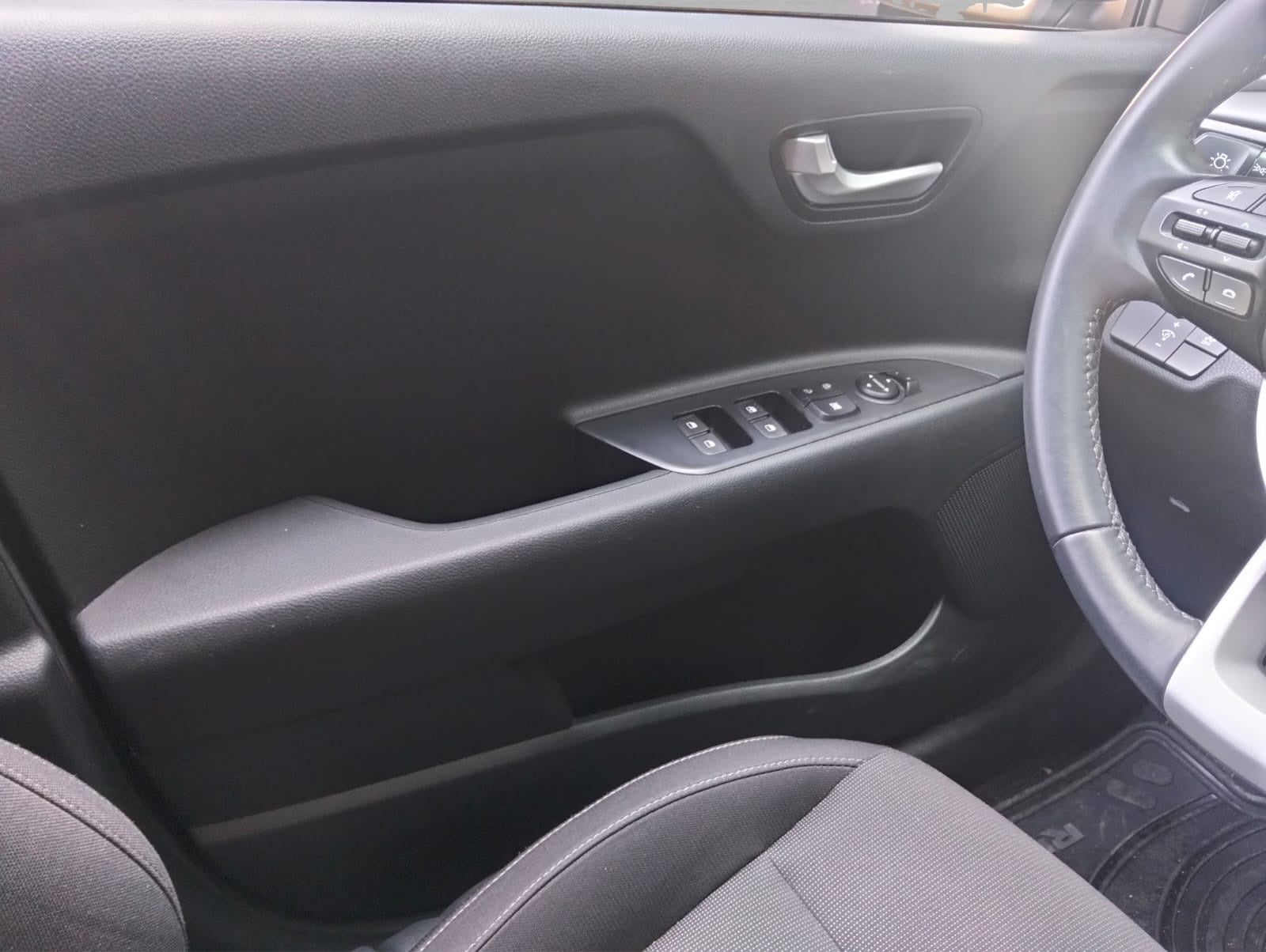 2023 Kia Rio 1.6 Hb LX Mt