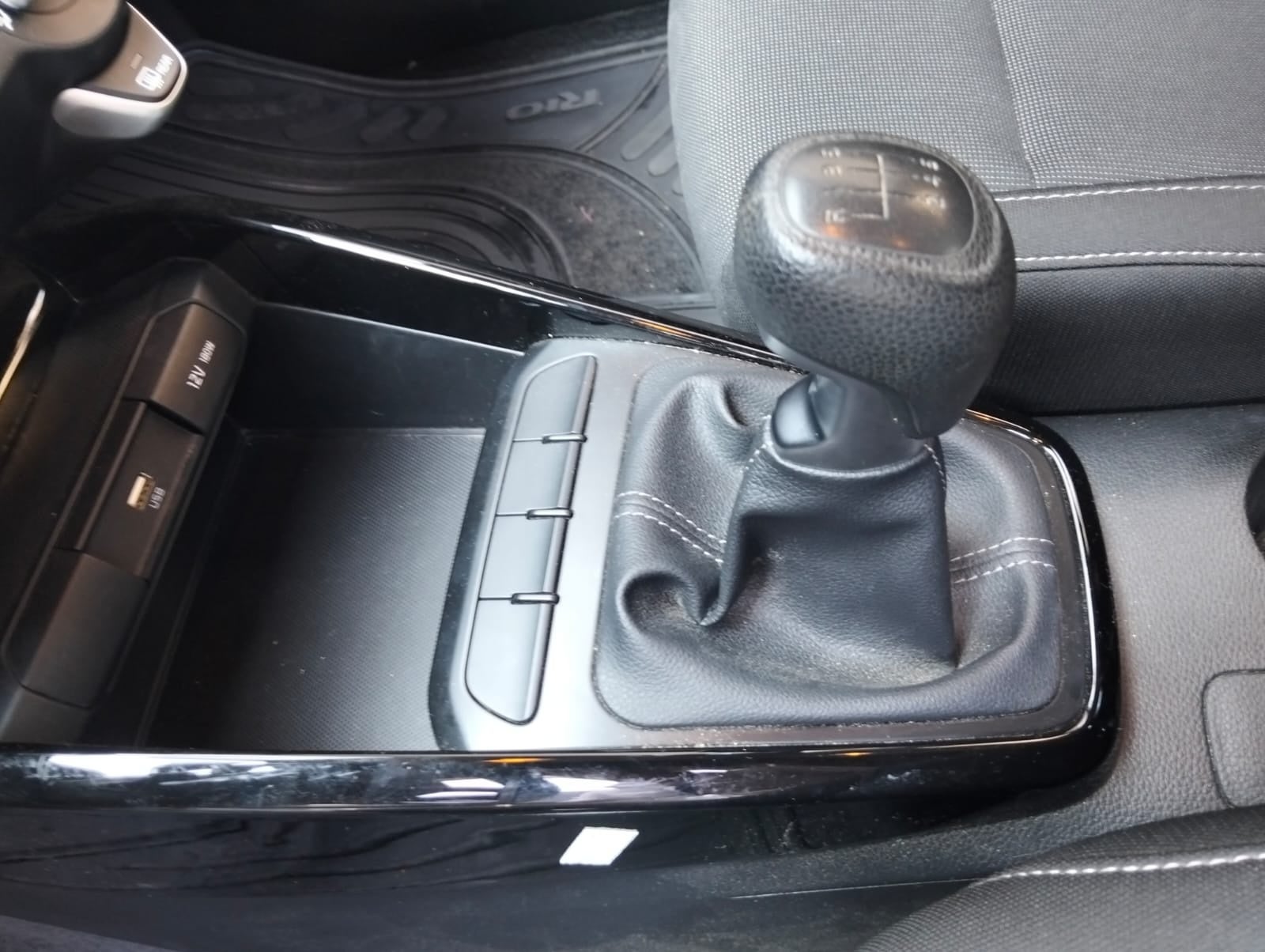 2023 Kia Rio 1.6 Hb LX Mt