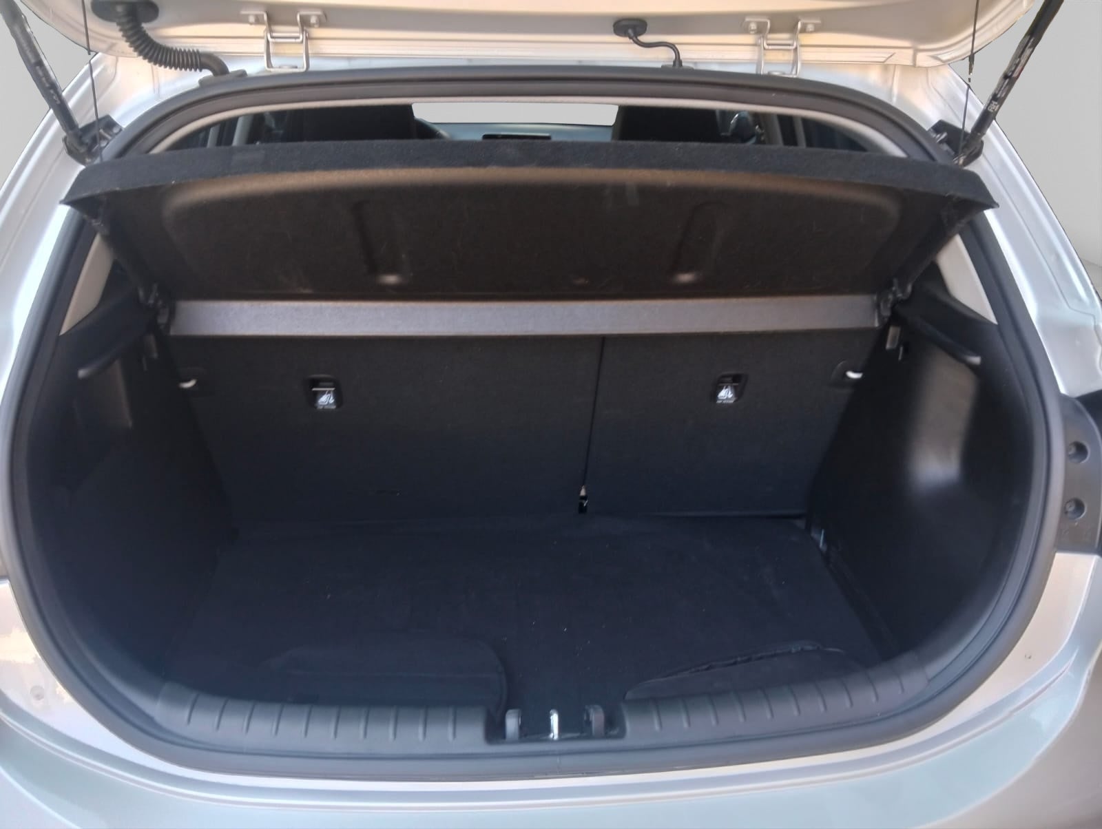 2023 Kia Rio 1.6 Hb LX Mt