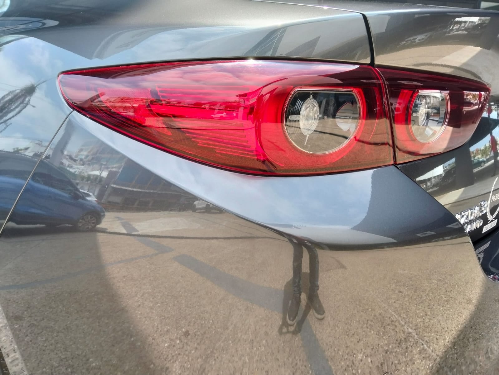 2025 Mazda Mazda 3 2.5 Signature Sedan At