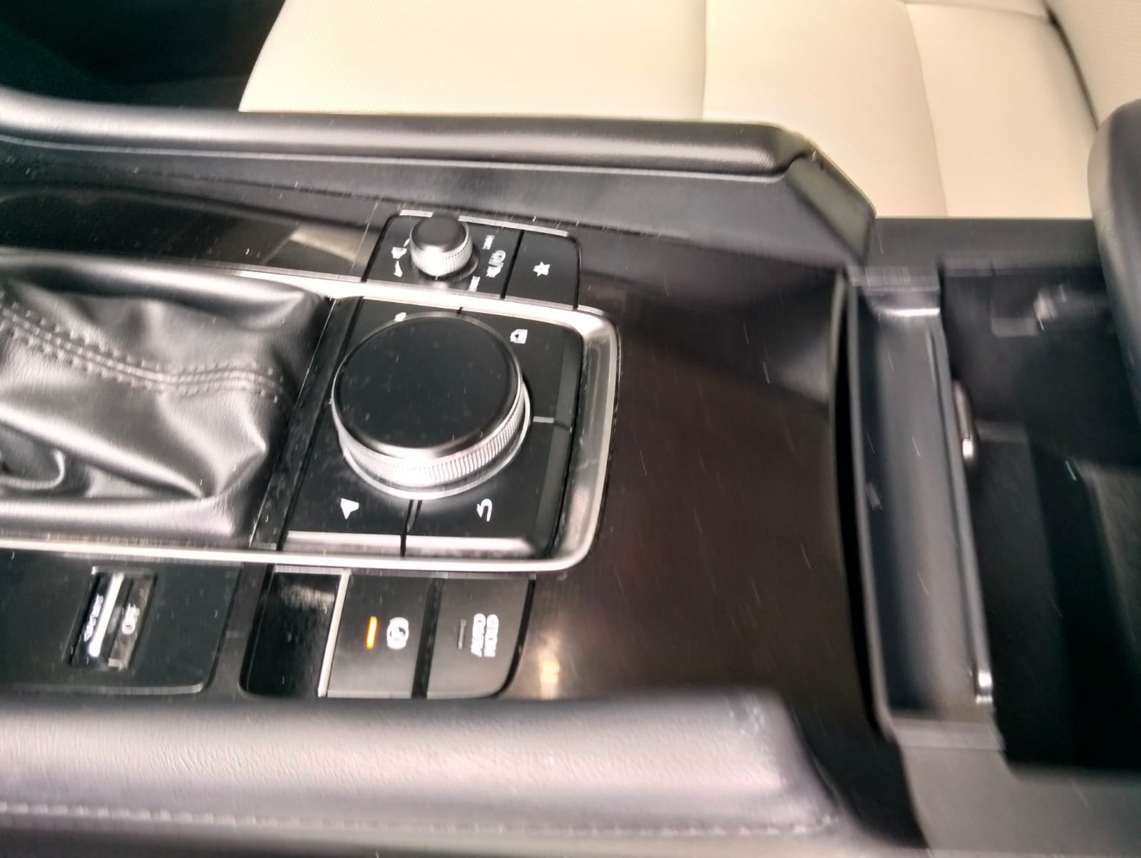 2025 Mazda Mazda 3 2.5 Signature Sedan At