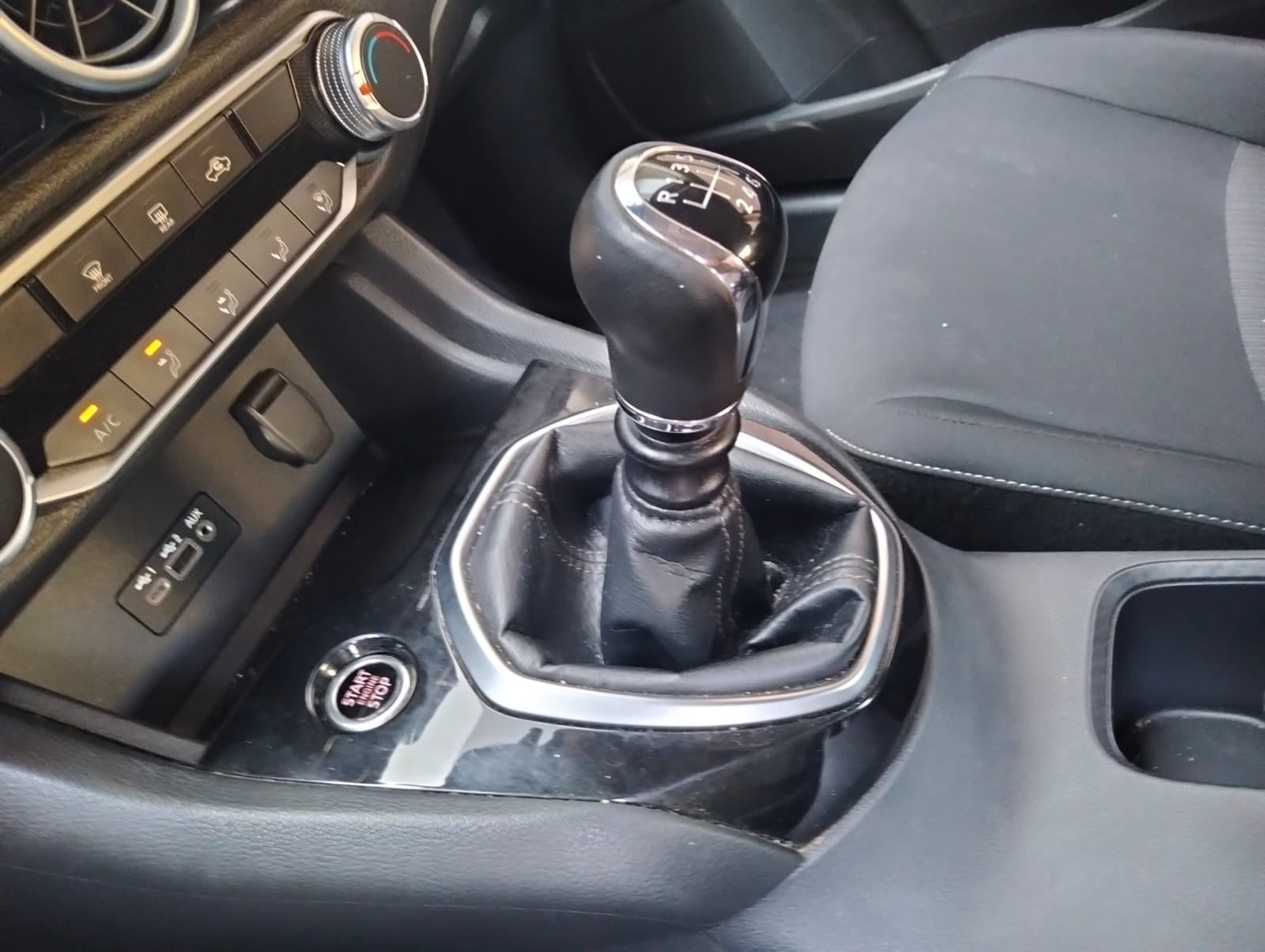 2024 Nissan Sentra 2.0 Advance Mt