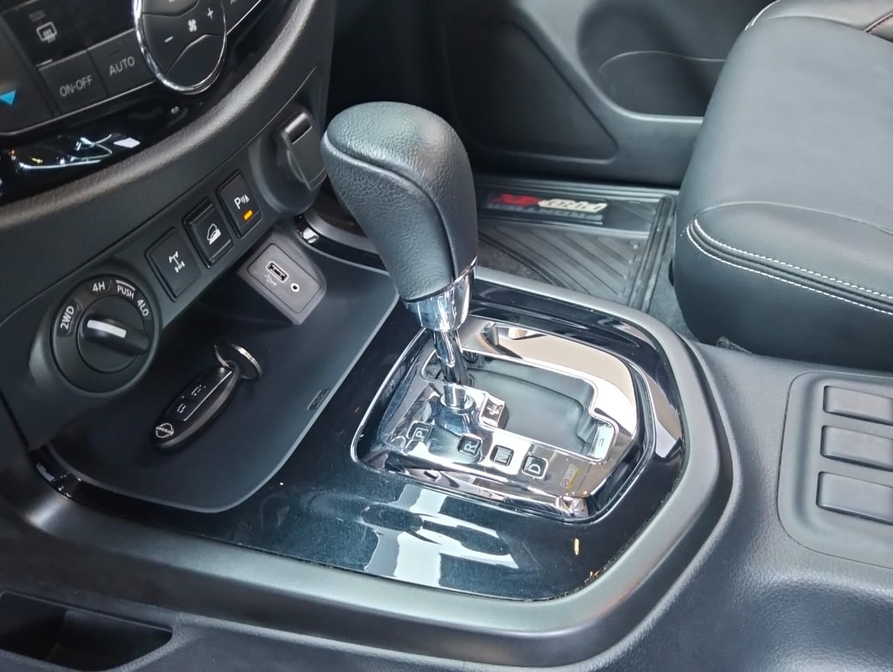 2025 Nissan Frontier 2.5 Doble Cabina Pro-4x At