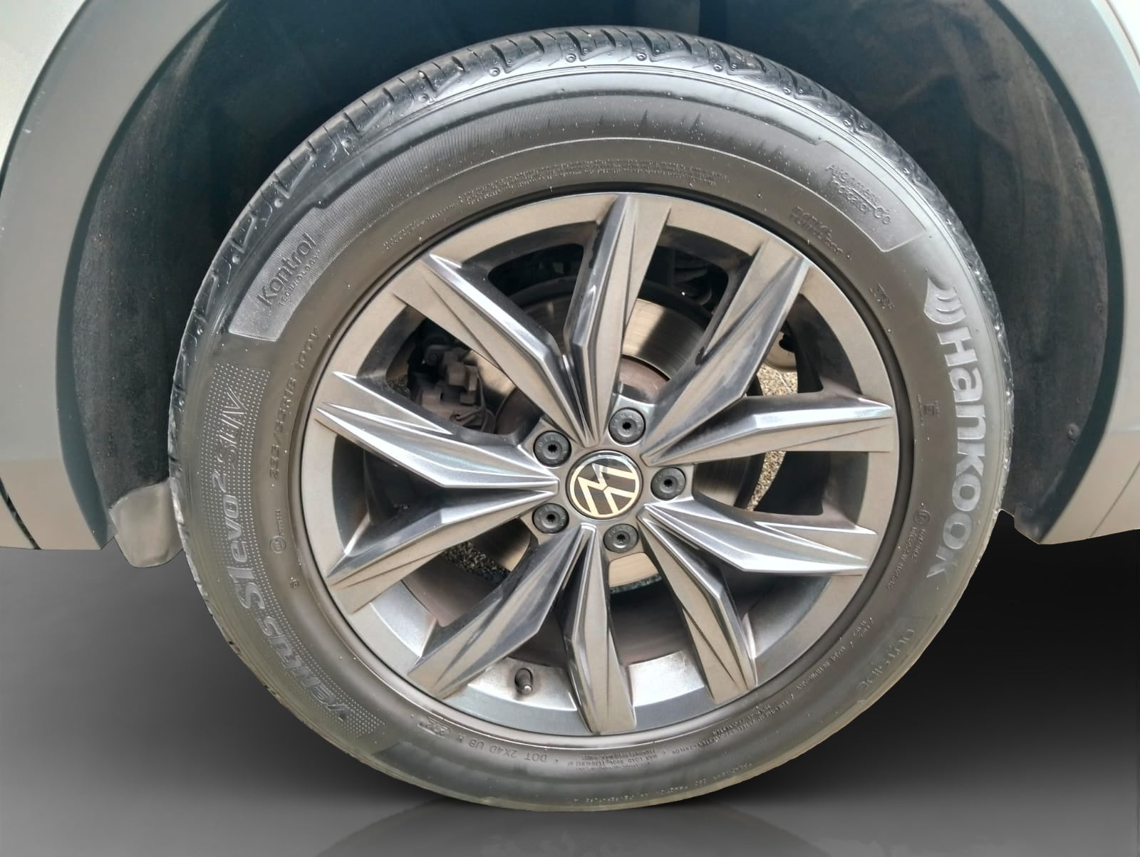 2022 Volkswagen Tiguan 1.4 Comfortline 7p At piel