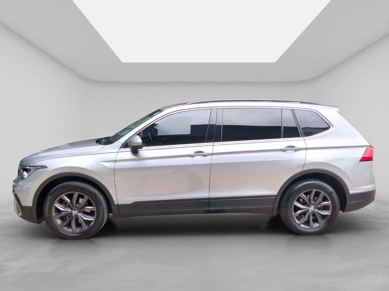 2022 Volkswagen Tiguan 1.4 Comfortline 7p At piel