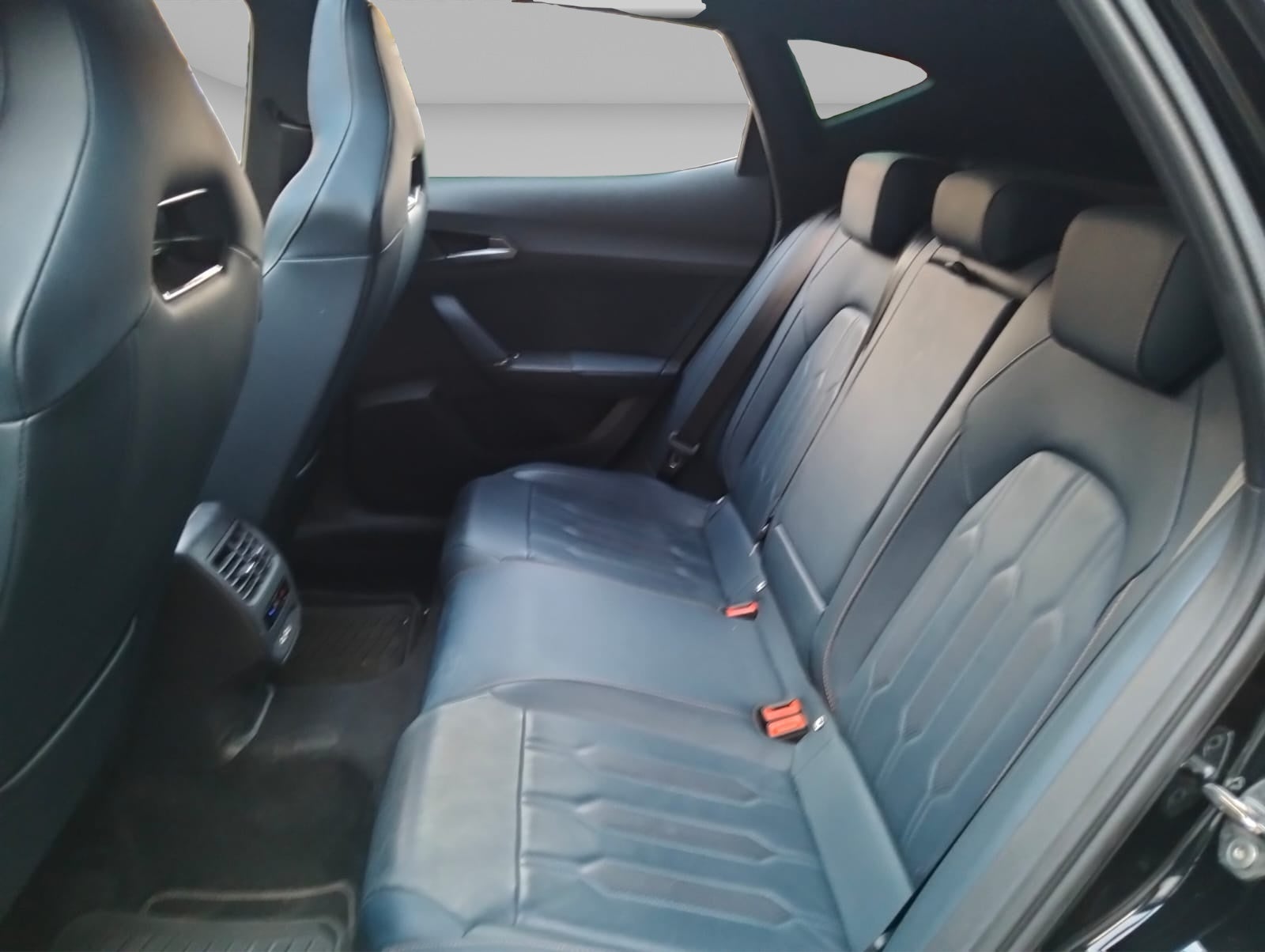 2024 Cupra Formentor 1.4T Phev At