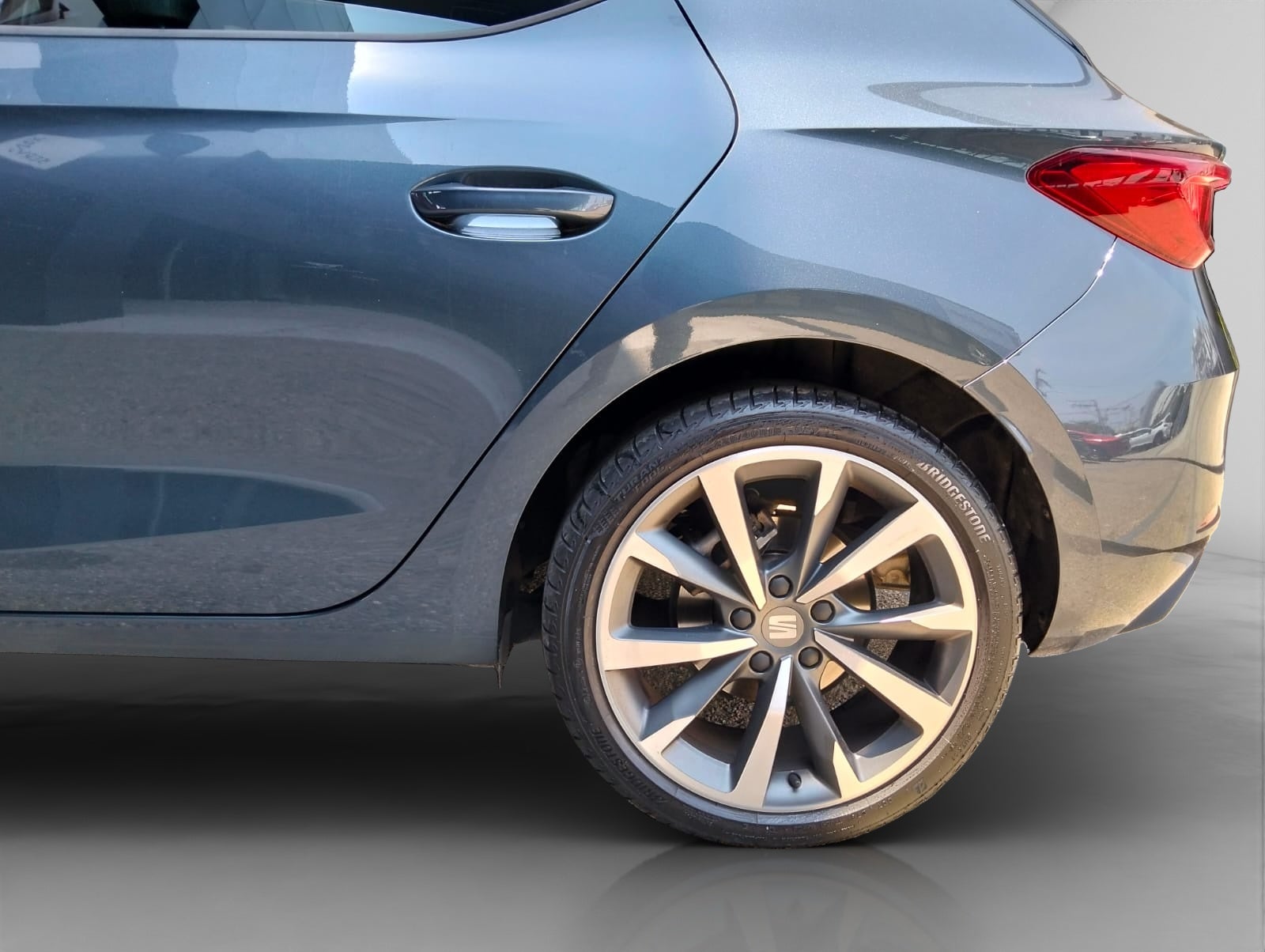 2025 Seat Leon 1.4 Fr At