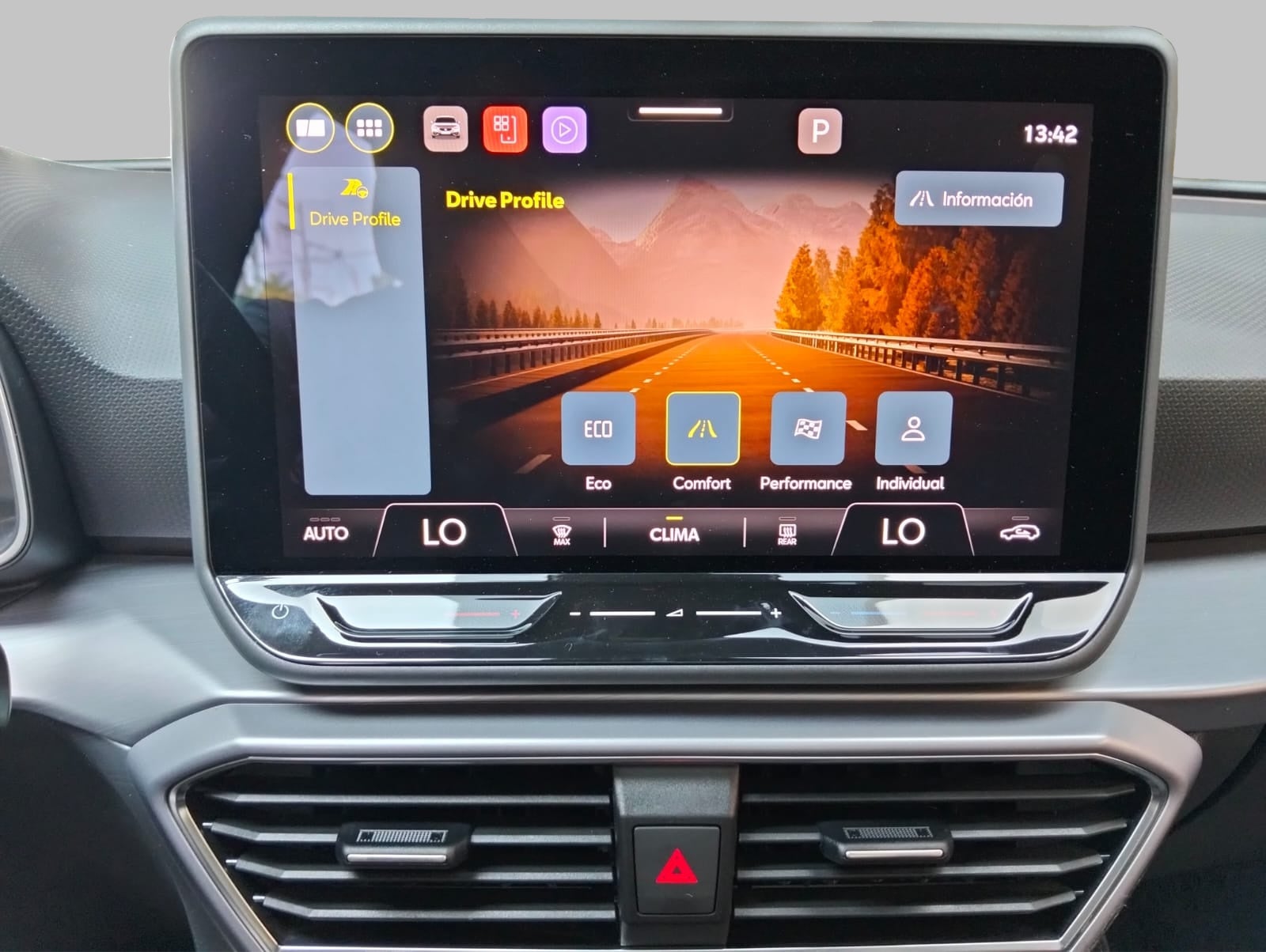 2025 Seat Leon 1.4 Fr At