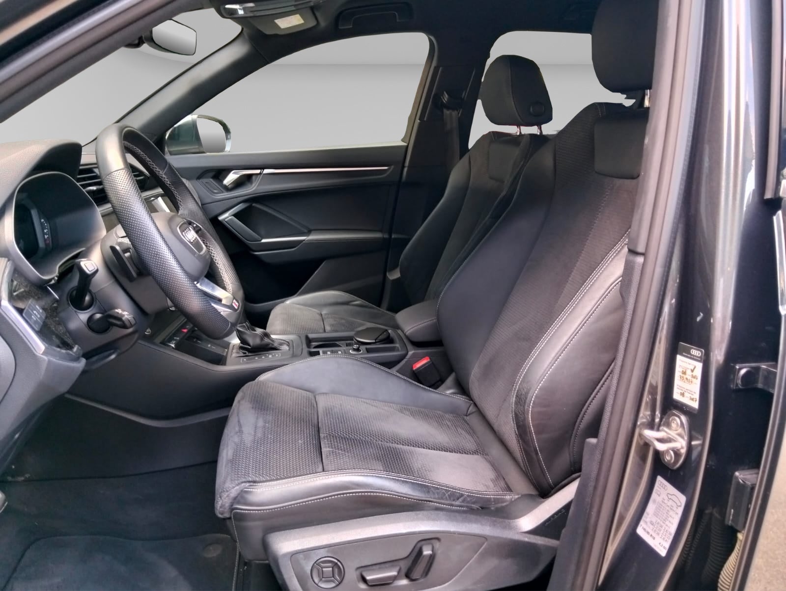 2023 Audi Q3 1.4 S Line 150hp S-Tronic At