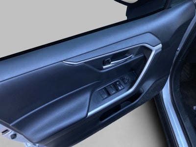 2021 Toyota RAV4 2.5 Xle At