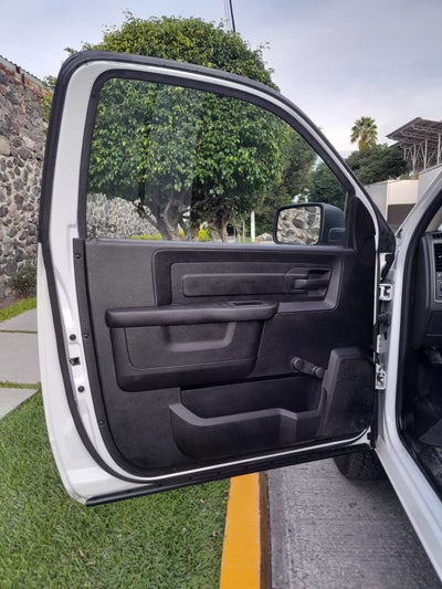 2020 RAM 1500 3.6 V6 ST Cab Regular 4x2 At