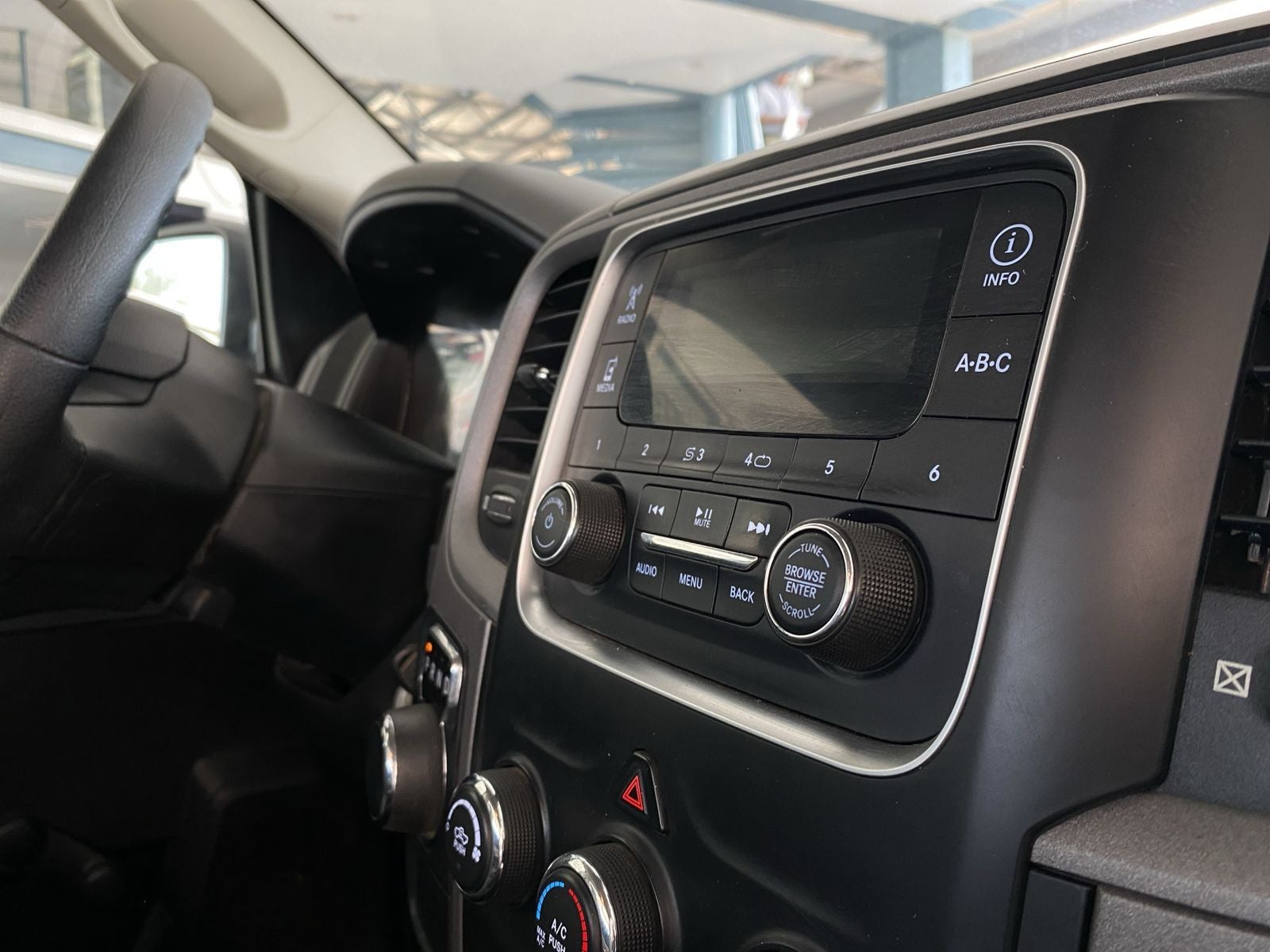 2020 RAM 1500 3.6 V6 ST Cab Regular 4x2 At